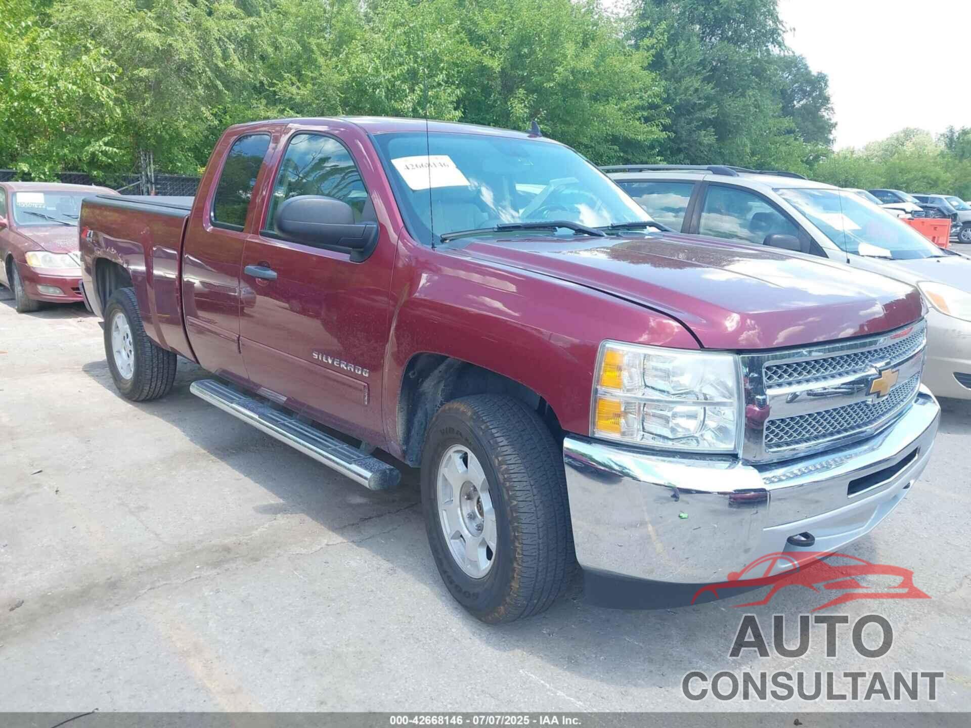 CHEVROLET SILVERADO 1500 2013 - 1GCRKSE71DZ398016