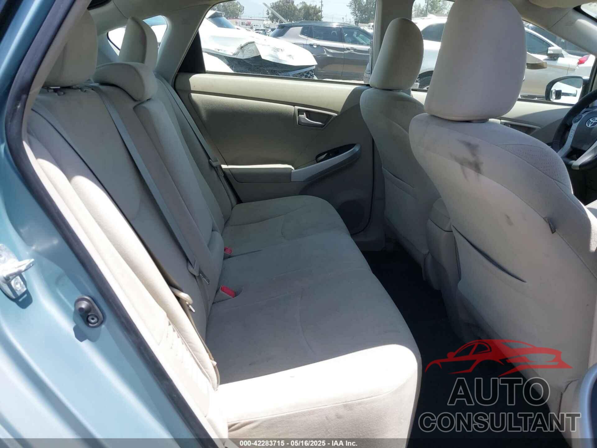 TOYOTA PRIUS 2015 - JTDKN3DUXF1950054