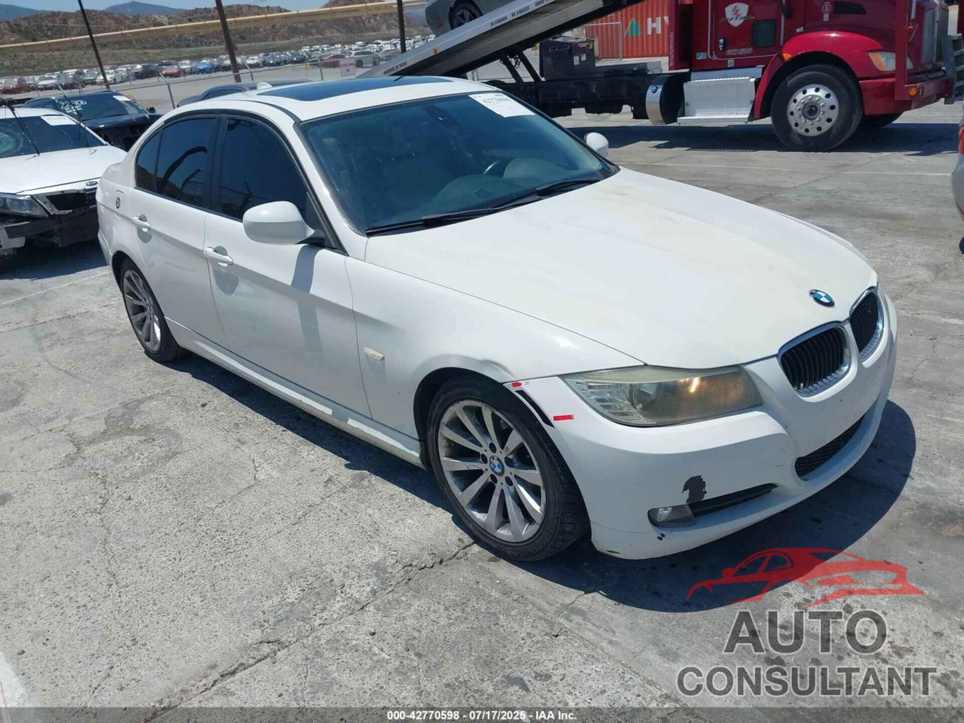 BMW 328I 2011 - WBAPH5G50BNM80596