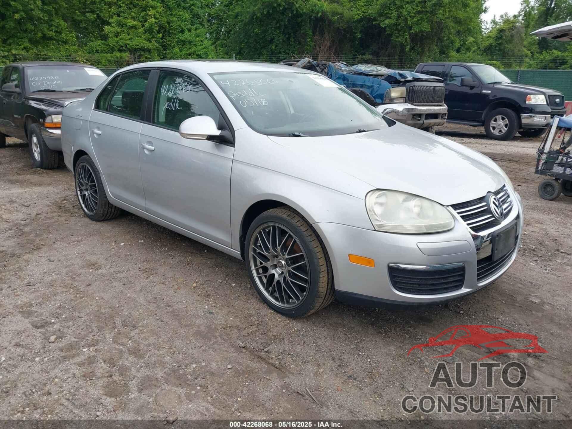 VOLKSWAGEN JETTA 2009 - 3VWRJ71K29M032727
