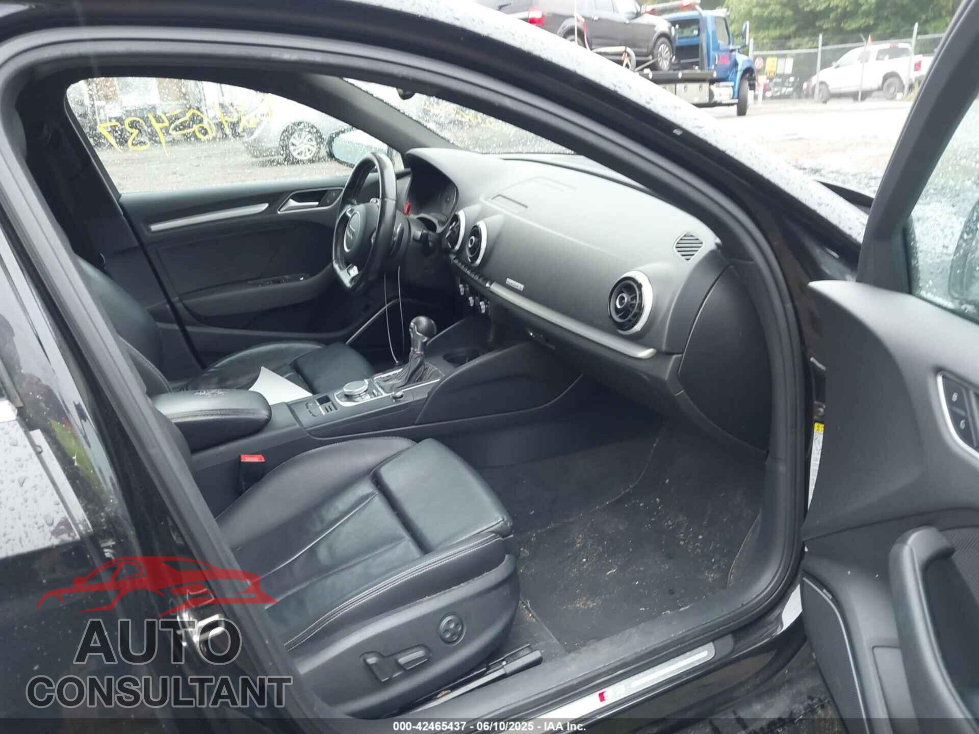 AUDI S3 2015 - WAUBFGFF4F1086120