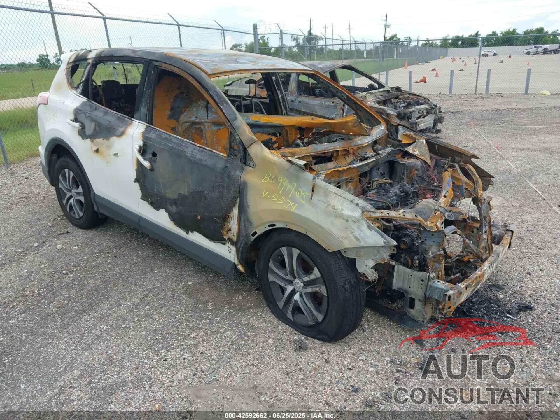 TOYOTA RAV4 2018 - 2T3ZFREV4JW475534