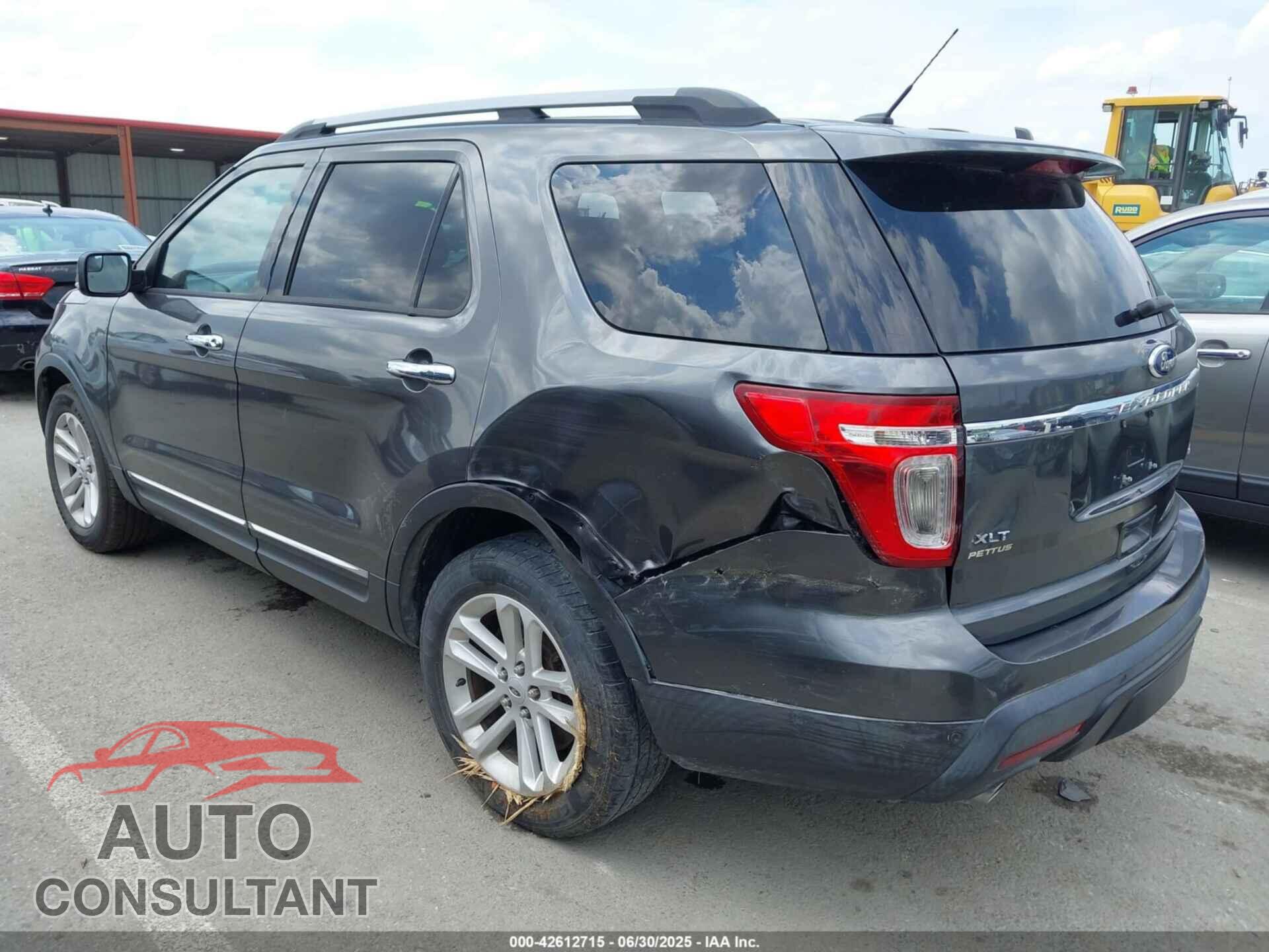 FORD EXPLORER 2015 - 1FM5K7D89FGA19540