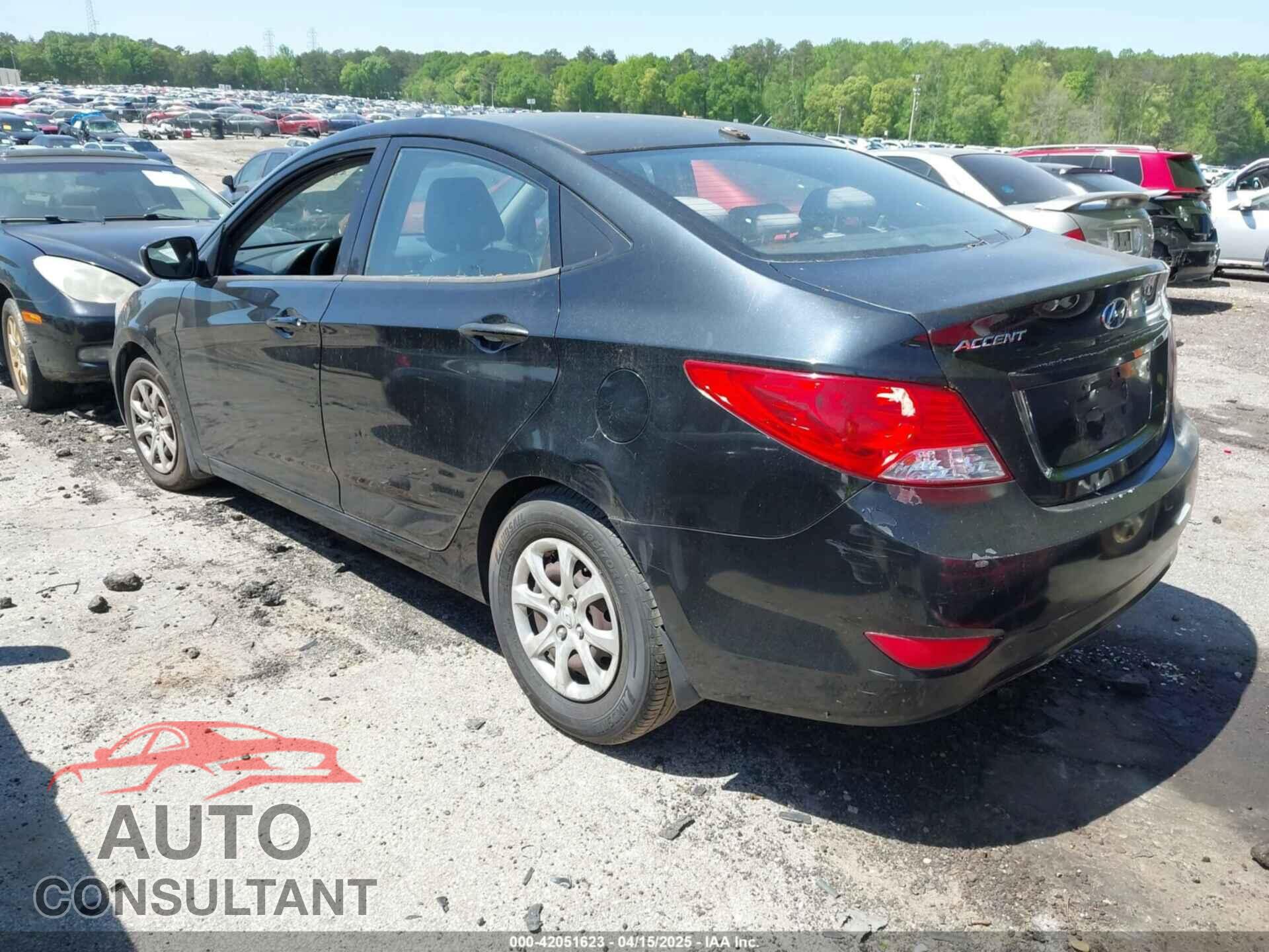 HYUNDAI ACCENT 2013 - KMHCT4AE2DU339780