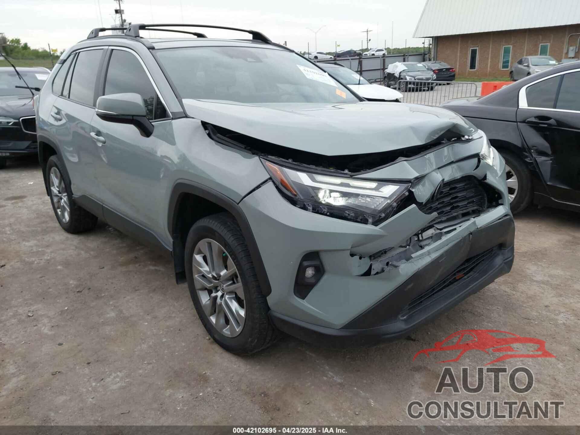 TOYOTA RAV4 2023 - 2T3C1RFV7PW258622
