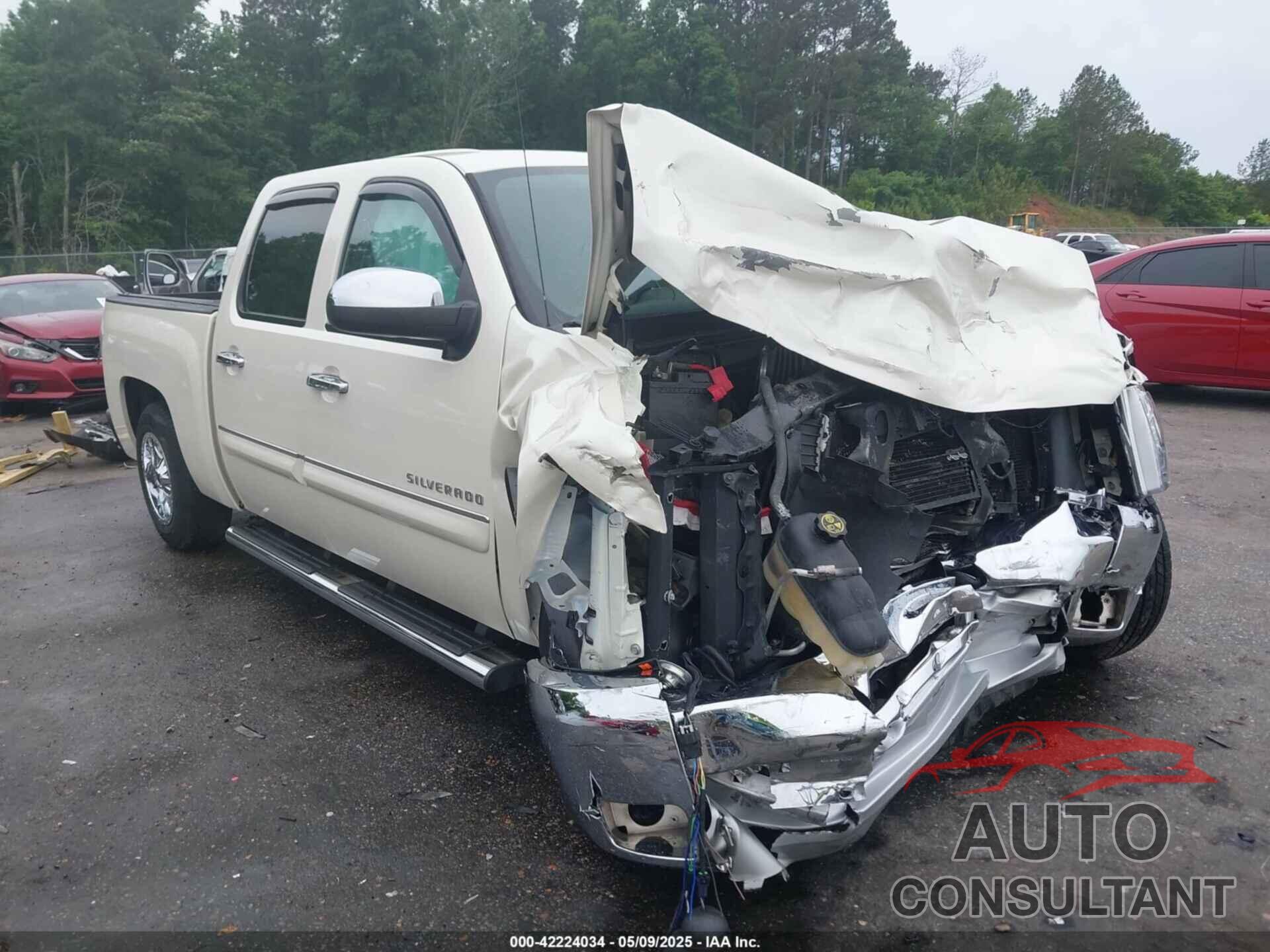 CHEVROLET SILVERADO 1500 2013 - 3GCPCSE09DG367202