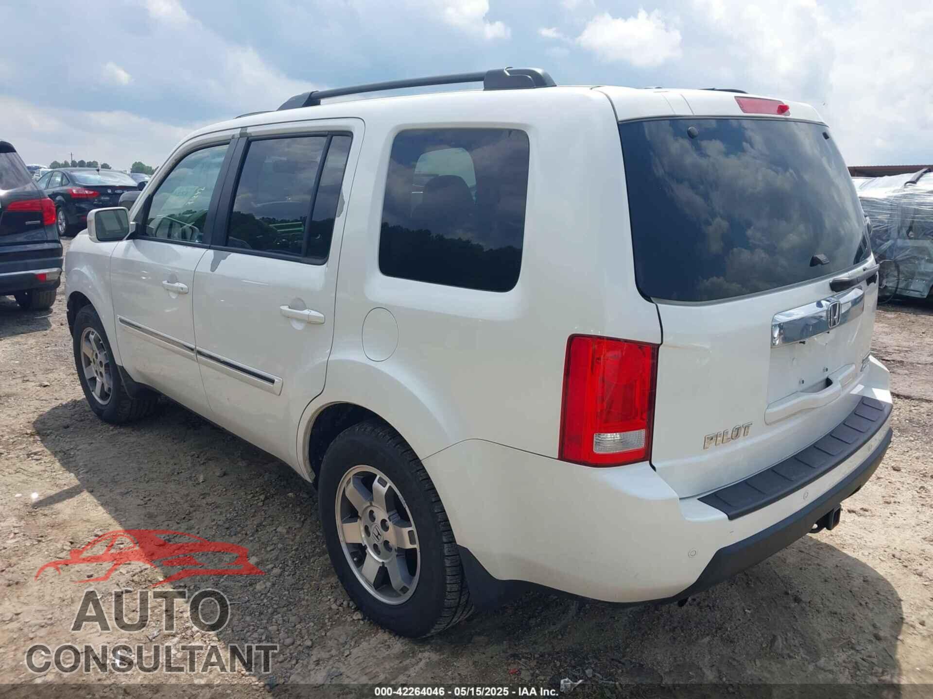HONDA PILOT 2011 - 5FNYF4H96BB037120