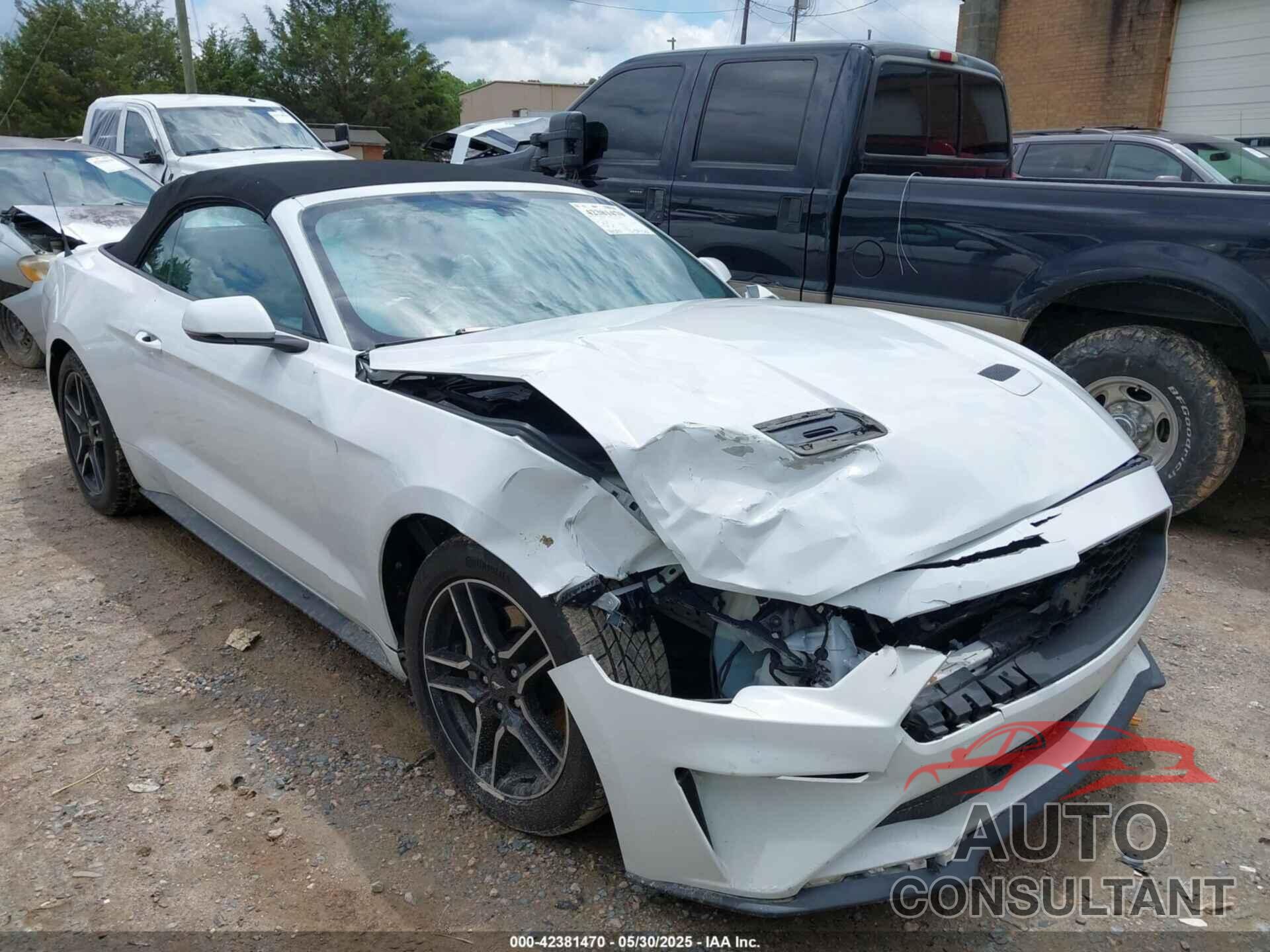 FORD MUSTANG 2018 - 1FATP8UH7J5155047