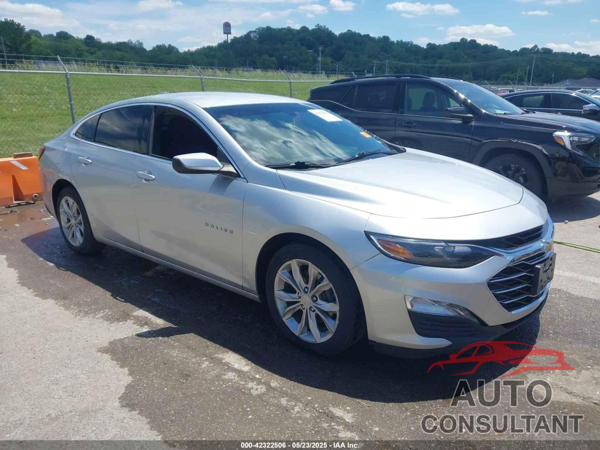 CHEVROLET MALIBU 2019 - 1G1ZD5ST6KF139302