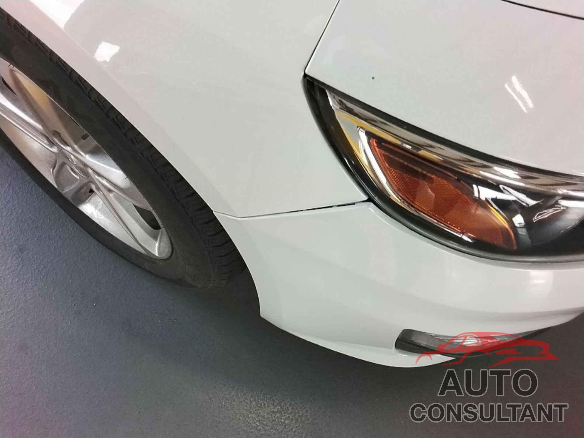 CHEVROLET MALIBU 2020 - 1G1ZC5ST0LF086505