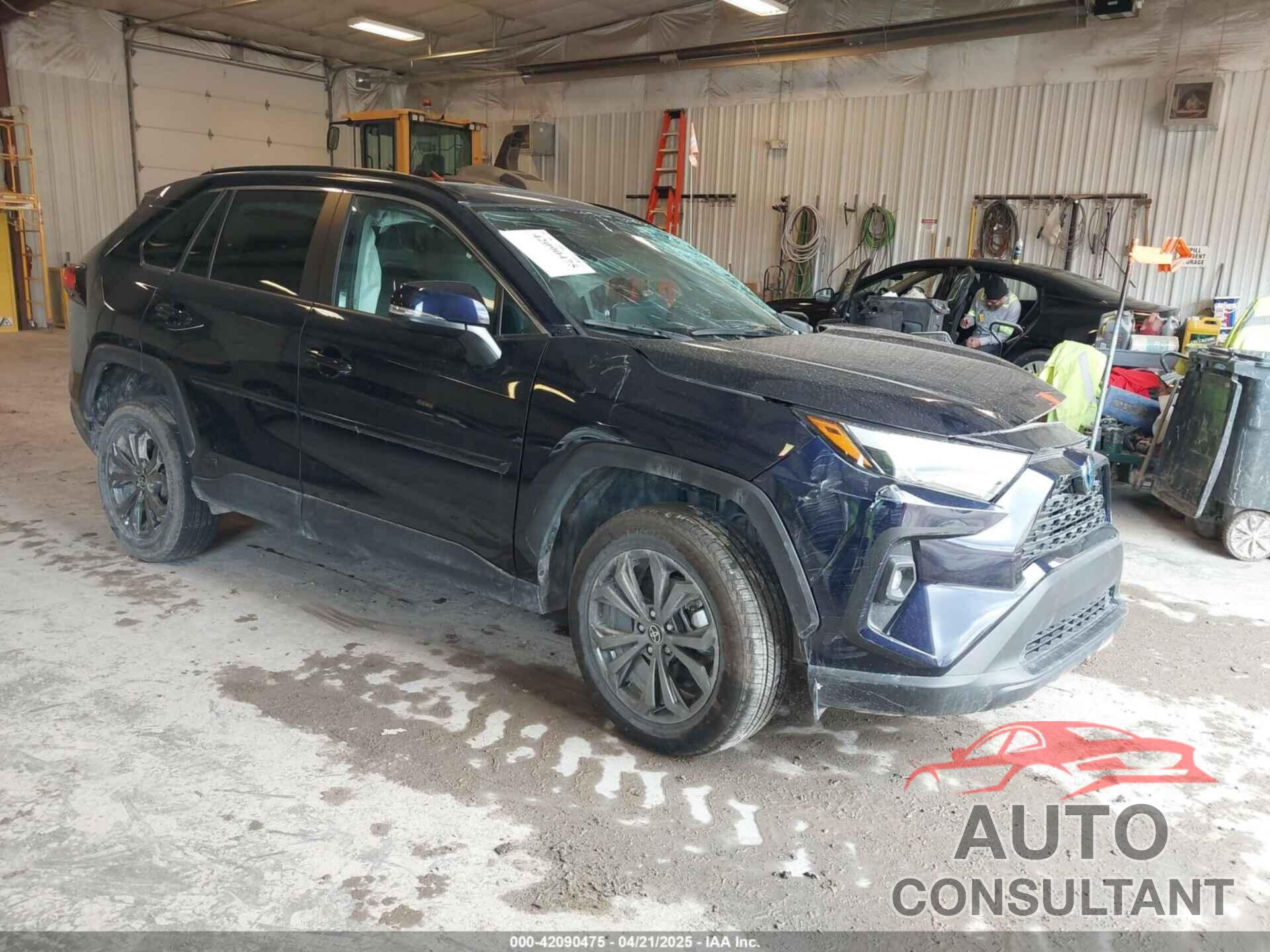 TOYOTA RAV4 HYBRID 2024 - 4T3B6RFV8RU142717