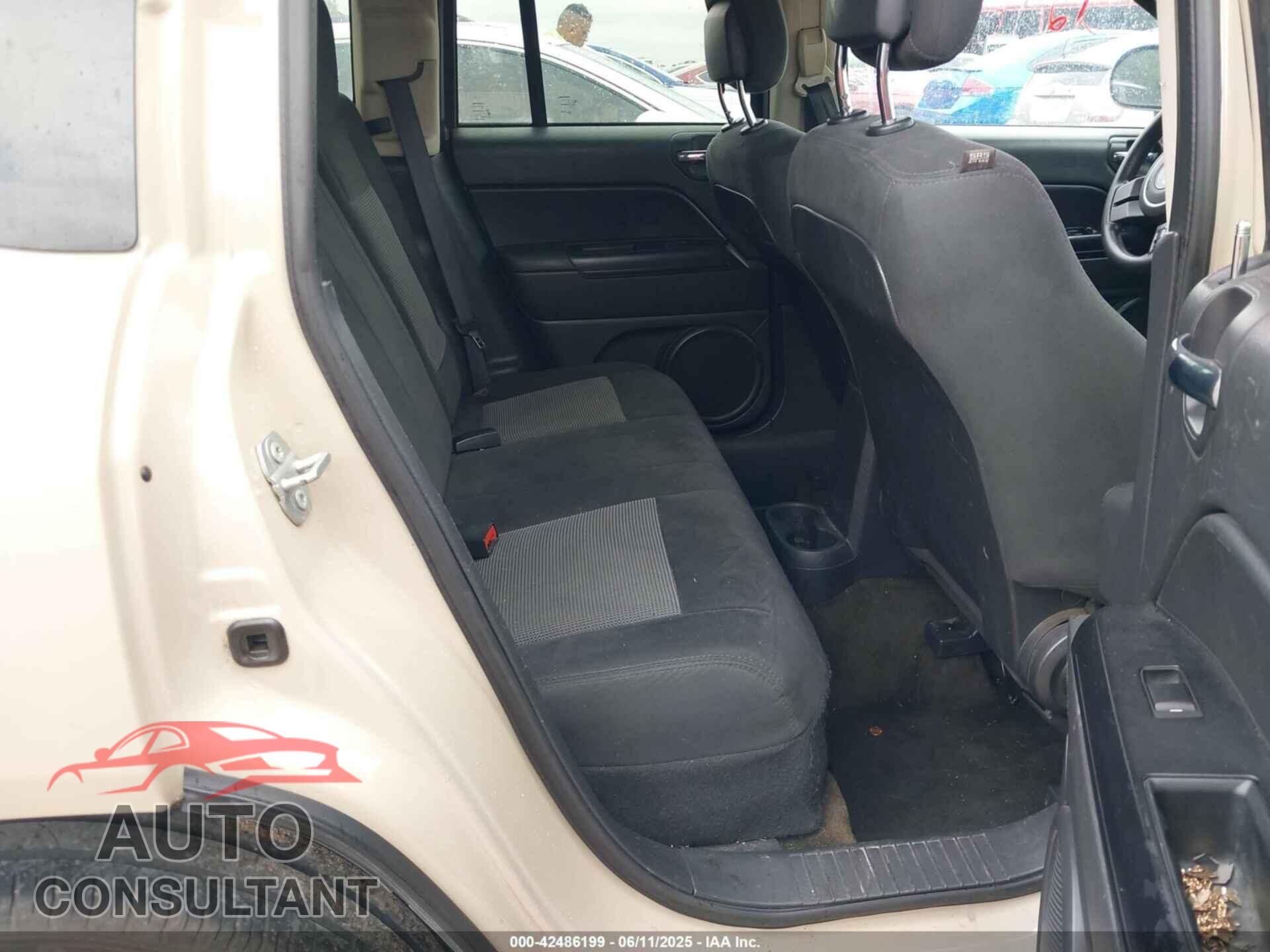 JEEP COMPASS 2017 - 1C4NJCBA0HD123716
