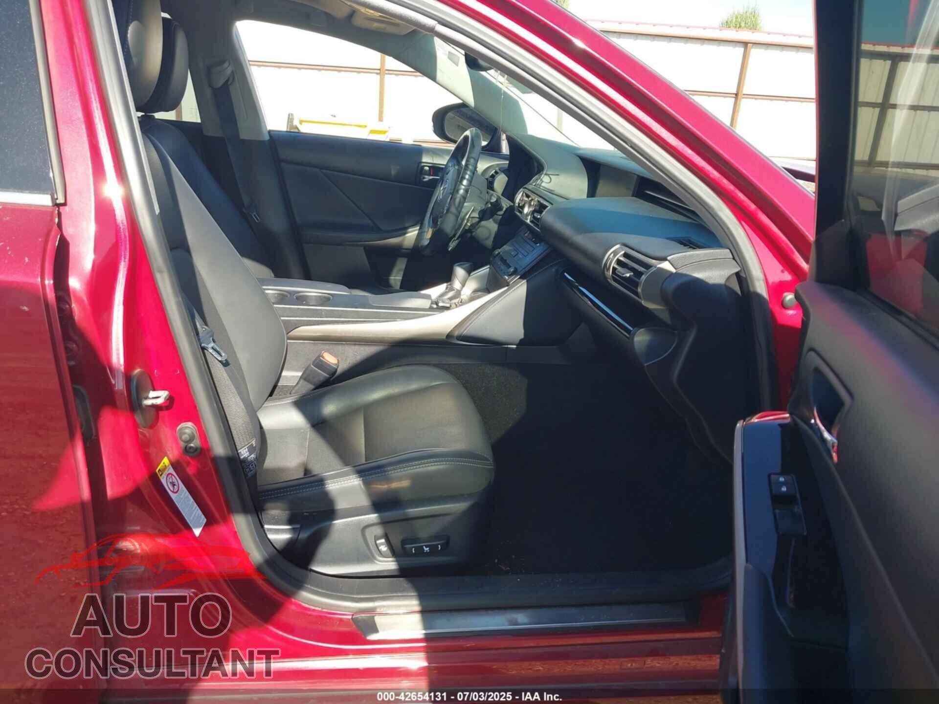 LEXUS IS 250 2015 - JTHCF1D23F5018838