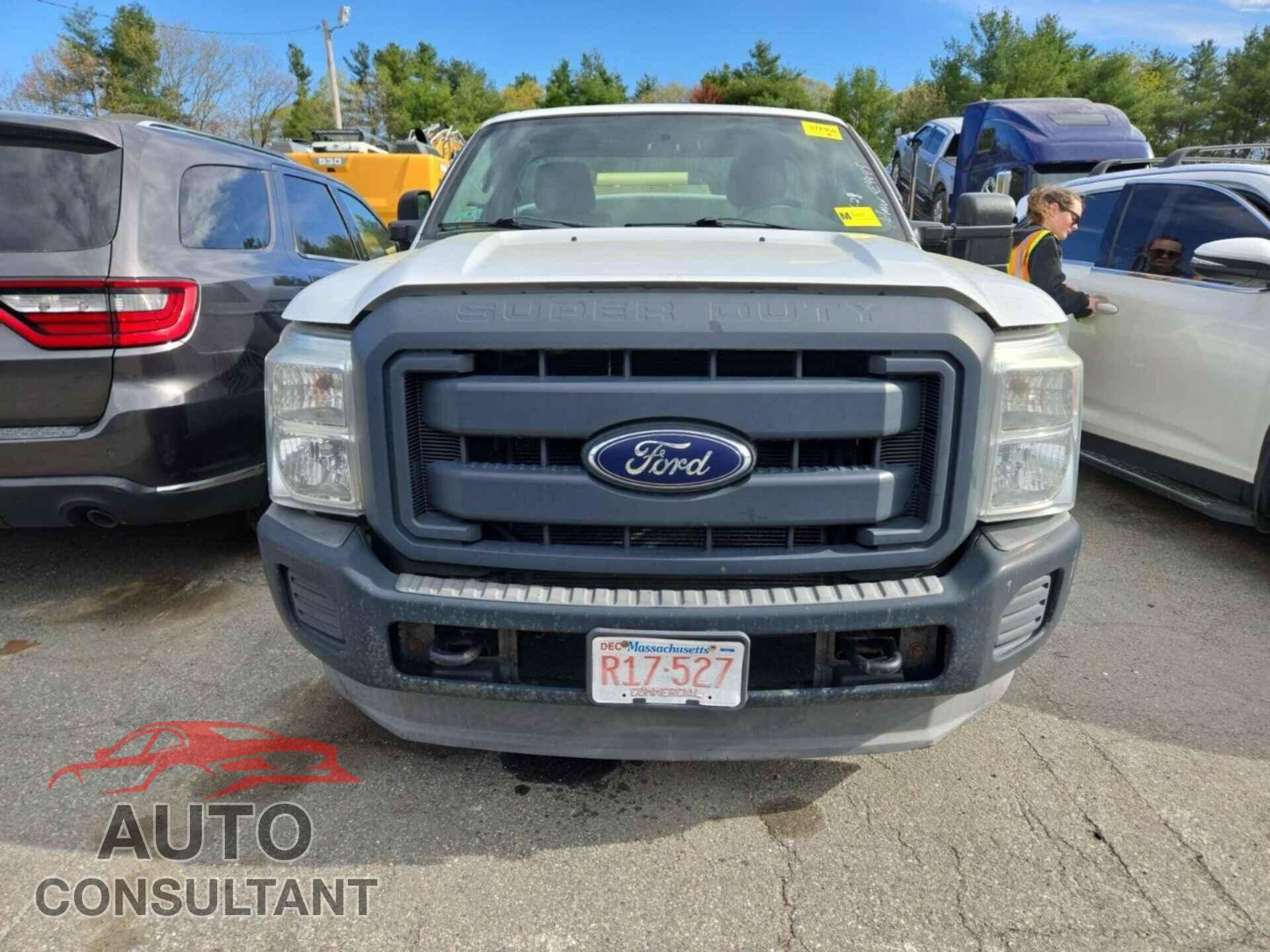FORD F350 2013 - 1FTBF3A64DEA43308