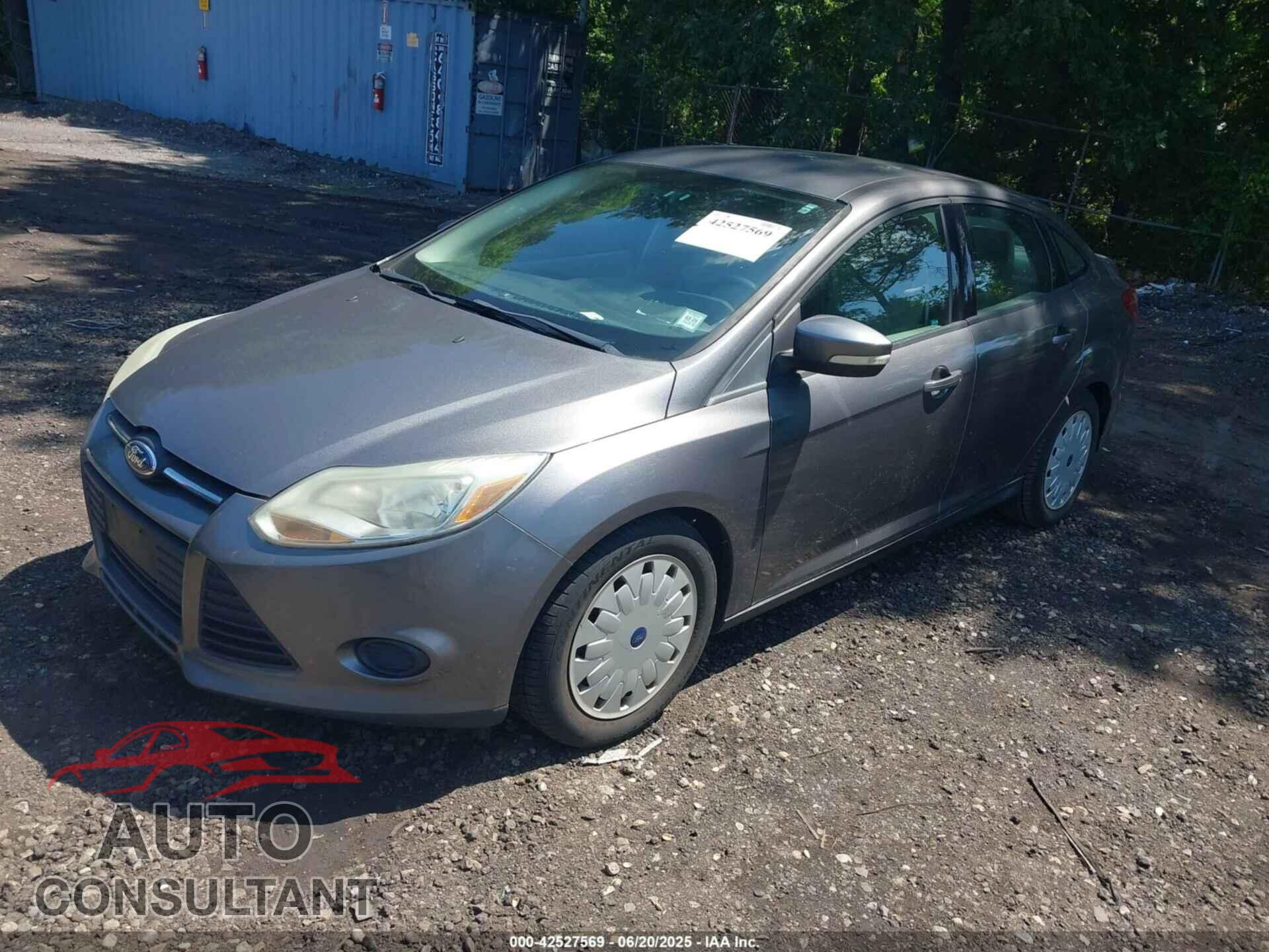 FORD FOCUS 2014 - 1FADP3F27EL134376