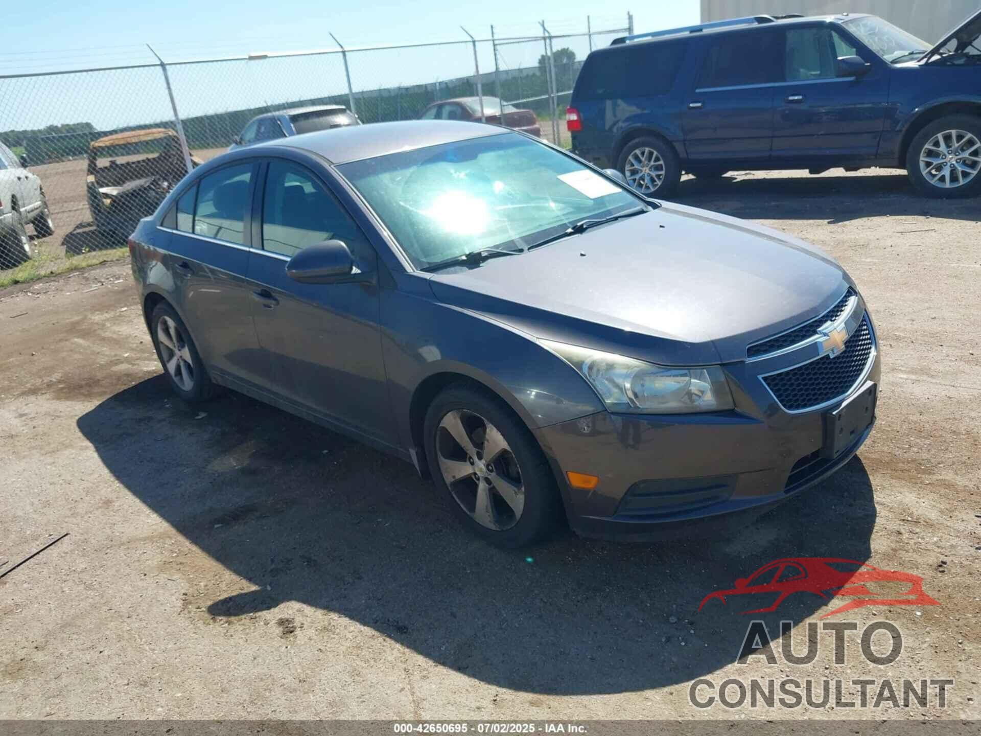 CHEVROLET CRUZE 2011 - 1G1PG5S90B7196057