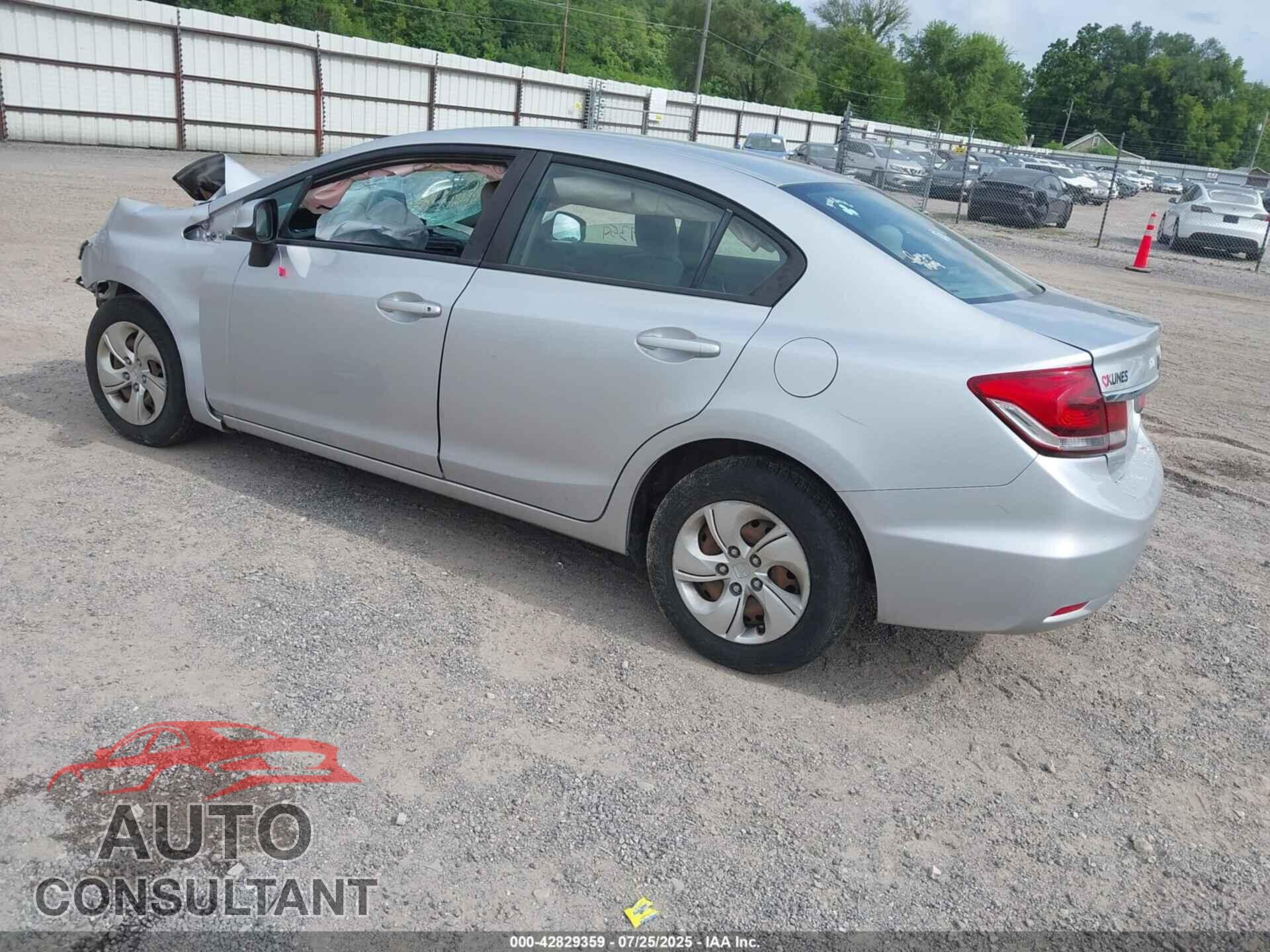 HONDA CIVIC 2013 - 2HGFB2F58DH565845