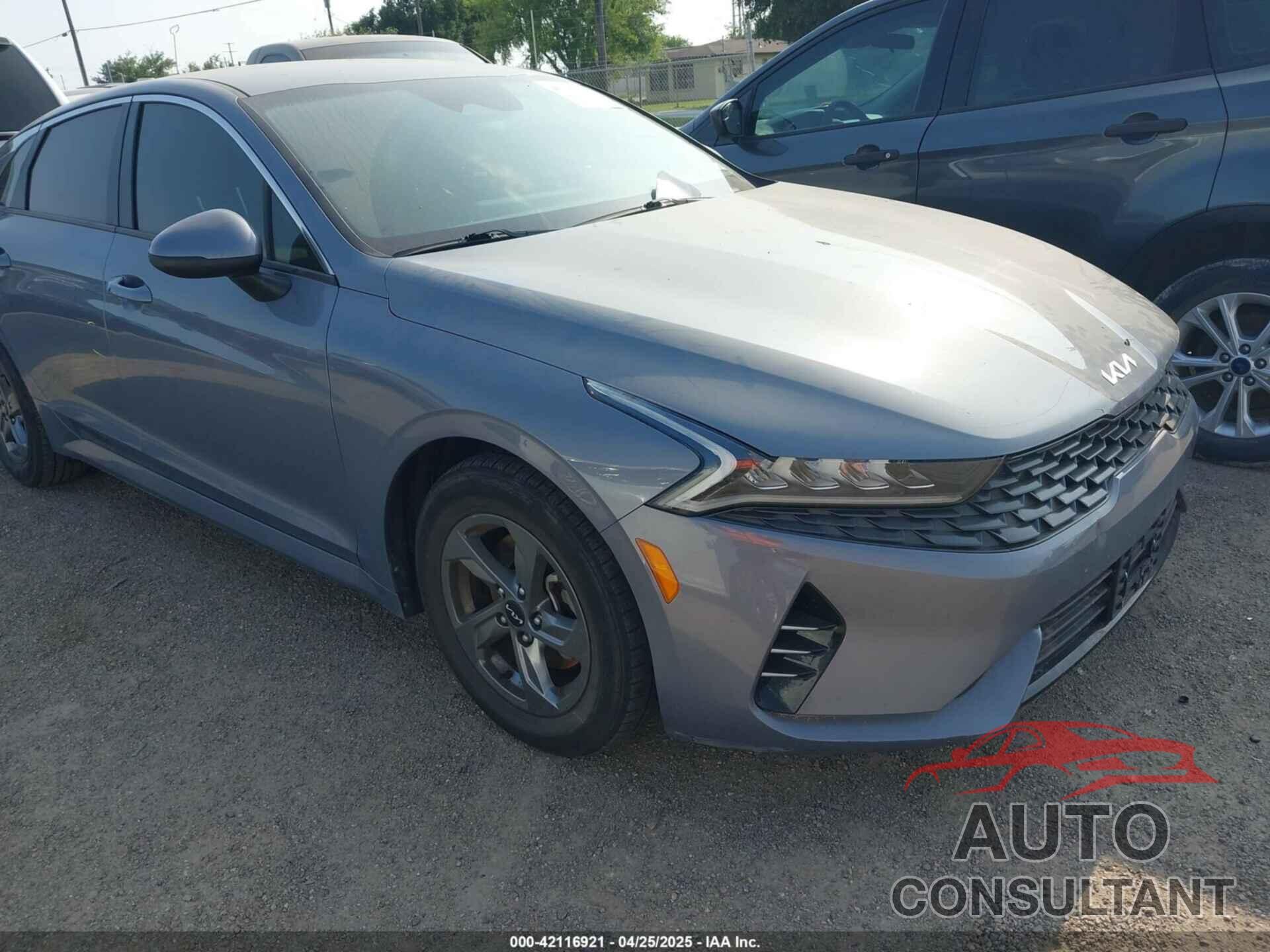 KIA K5 2023 - 5XXG14J24PG195161