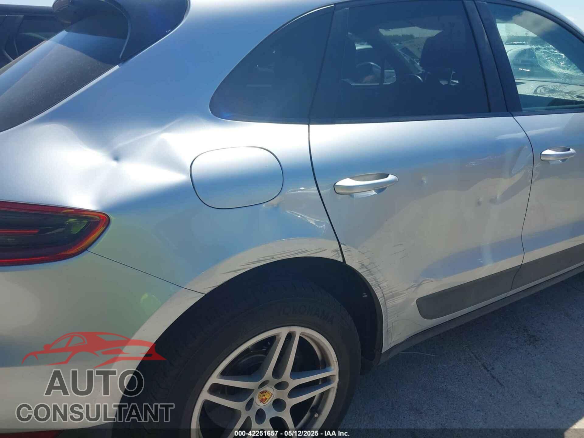PORSCHE MACAN 2017 - WP1AA2A58HLB81896
