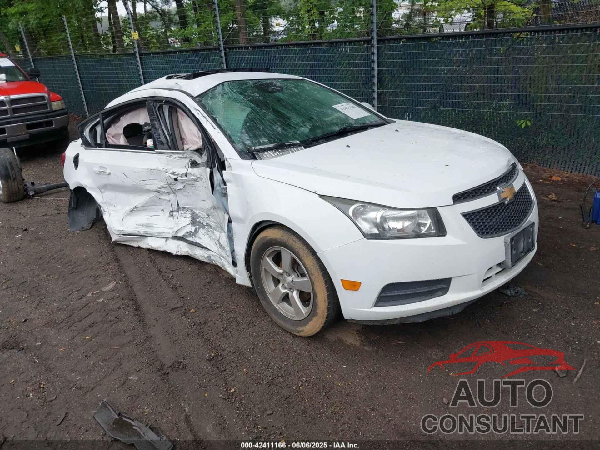 CHEVROLET CRUZE 2014 - 1G1PC5SB7E7278774
