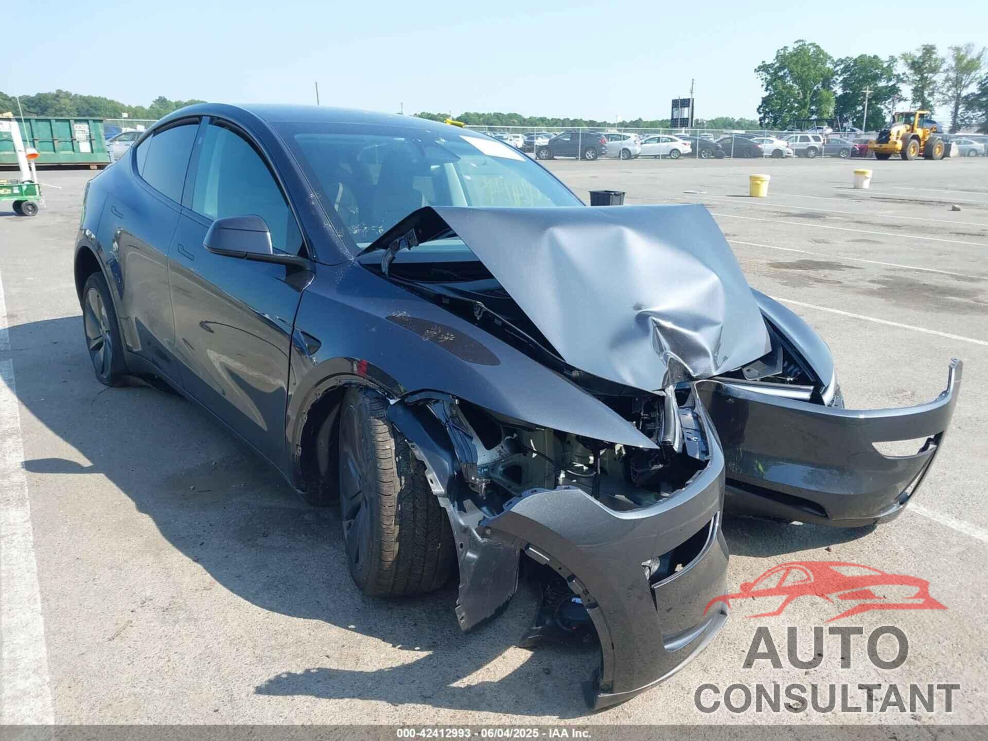 TESLA MODEL Y 2026 - 7SAYGDEE6TF358741