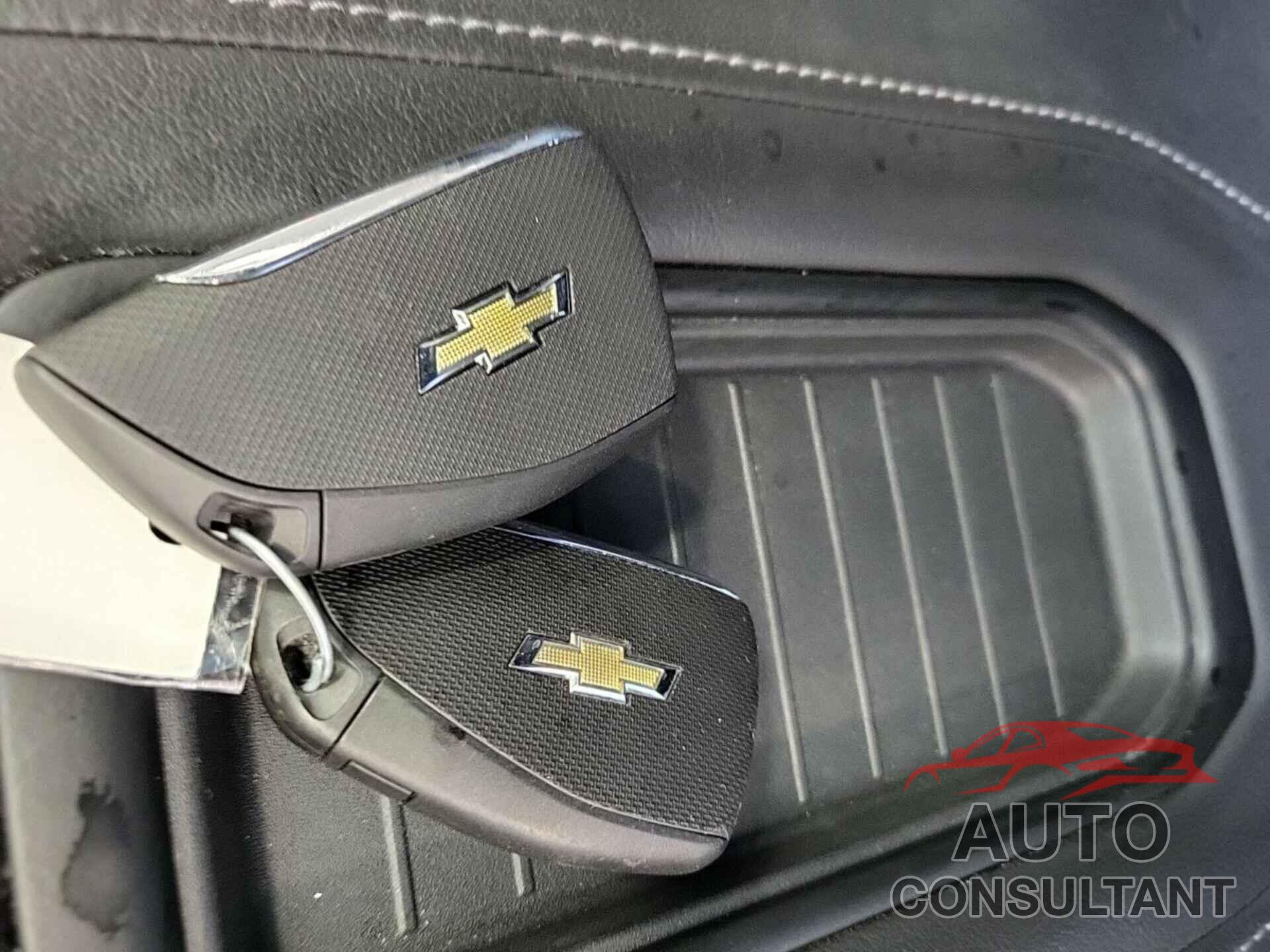 CHEVROLET TAHOE 2021 - 1GNSKMKD9MR294419