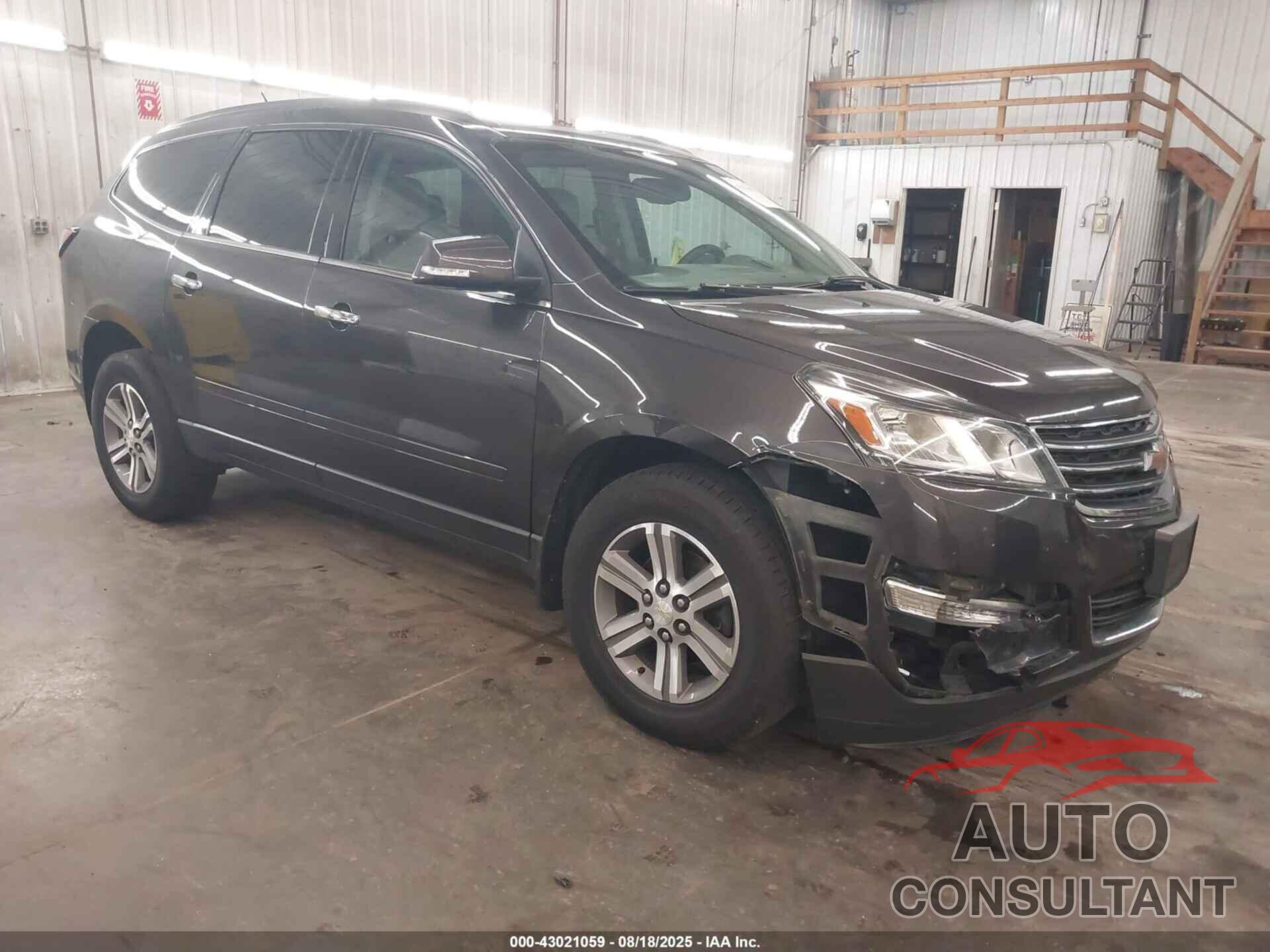 CHEVROLET TRAVERSE 2015 - 1GNKRHKD2FJ167872