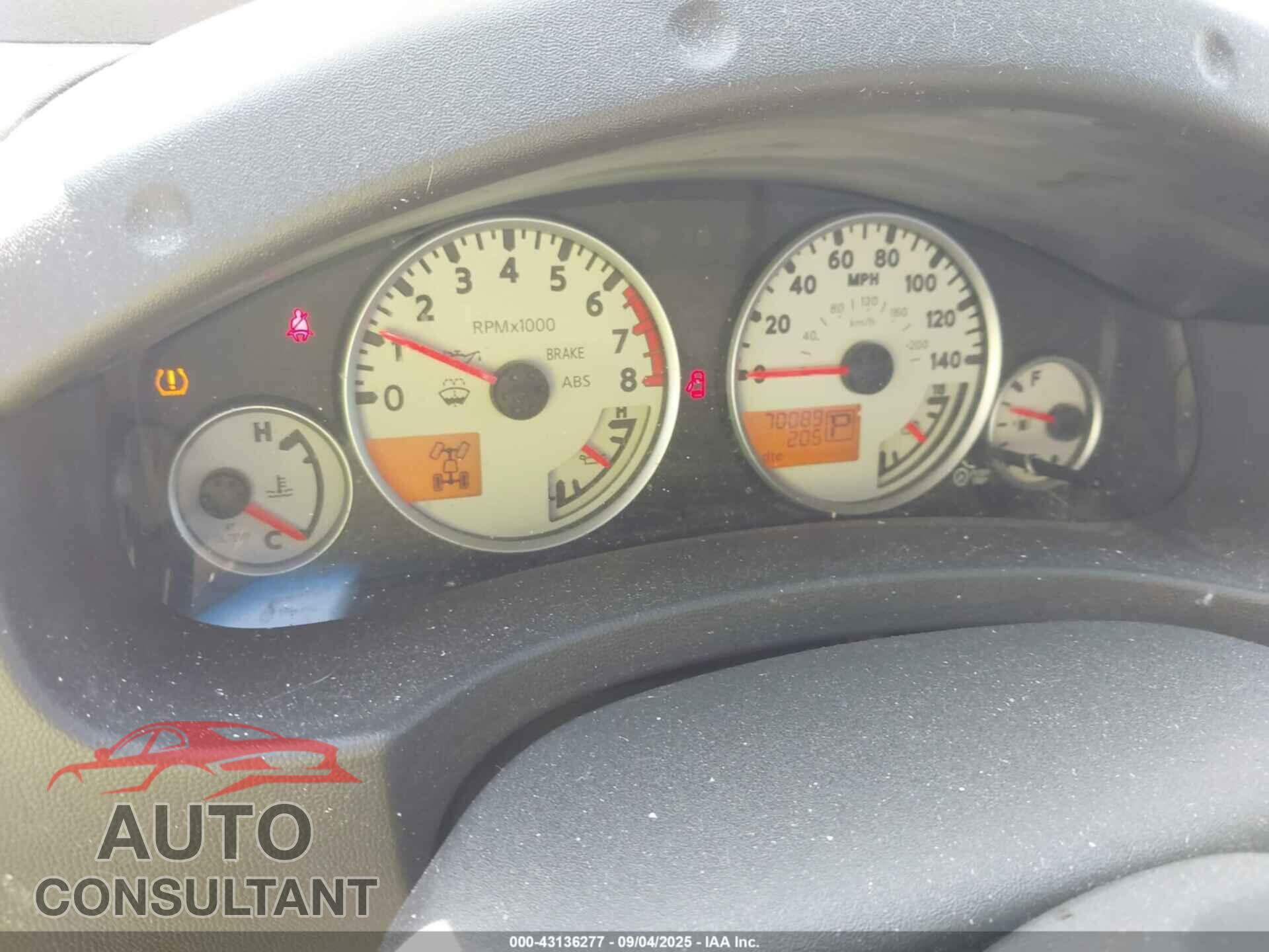 NISSAN FRONTIER 2012 - 1N6AD0EV3CB455931