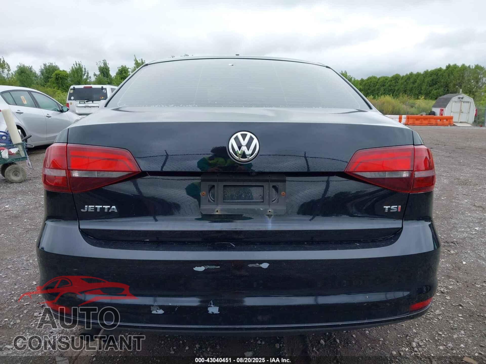 VOLKSWAGEN JETTA 2017 - 3VW2B7AJ9HM213358