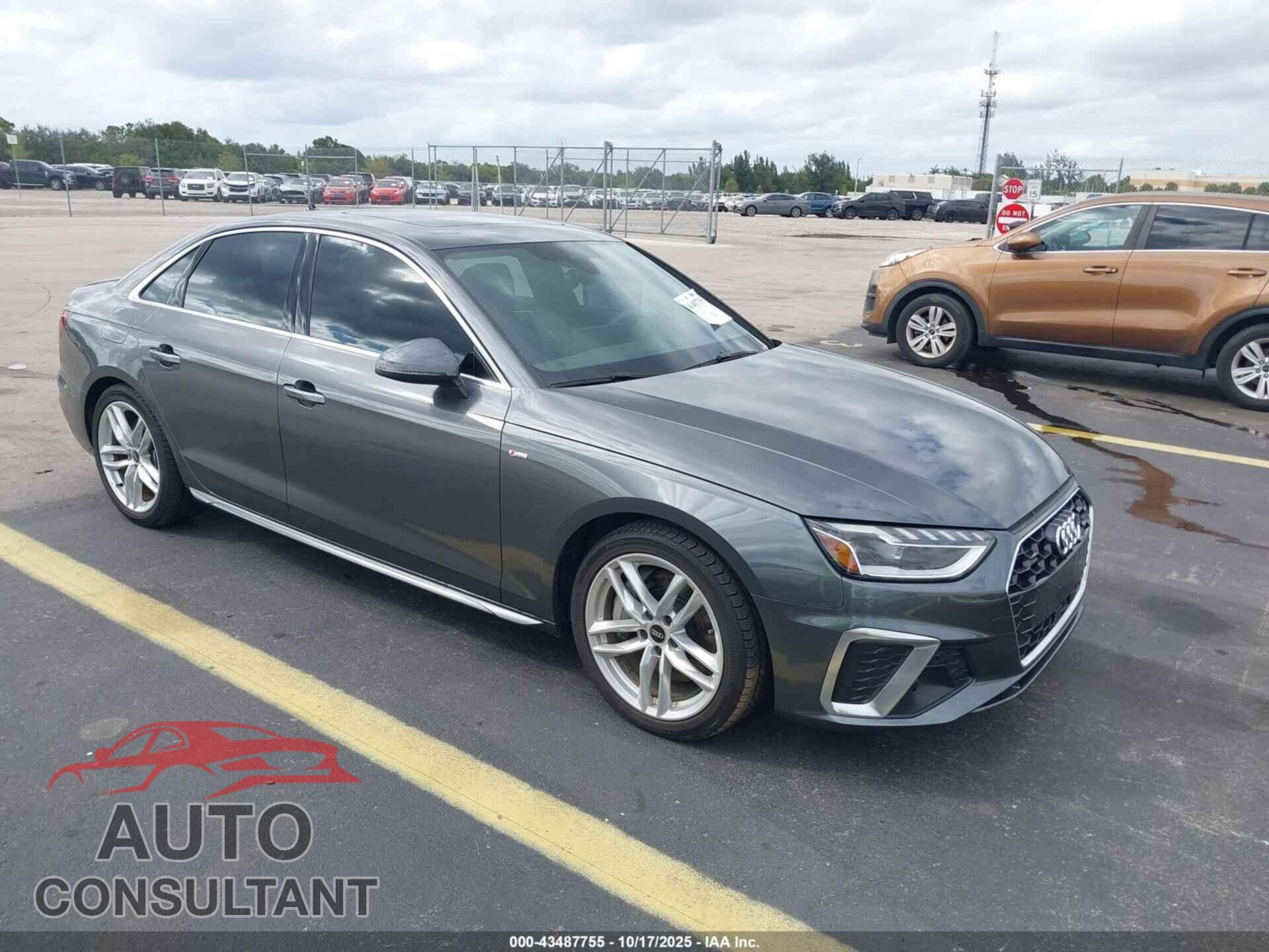 AUDI A4 2024 - WAUDAAF40RN000141