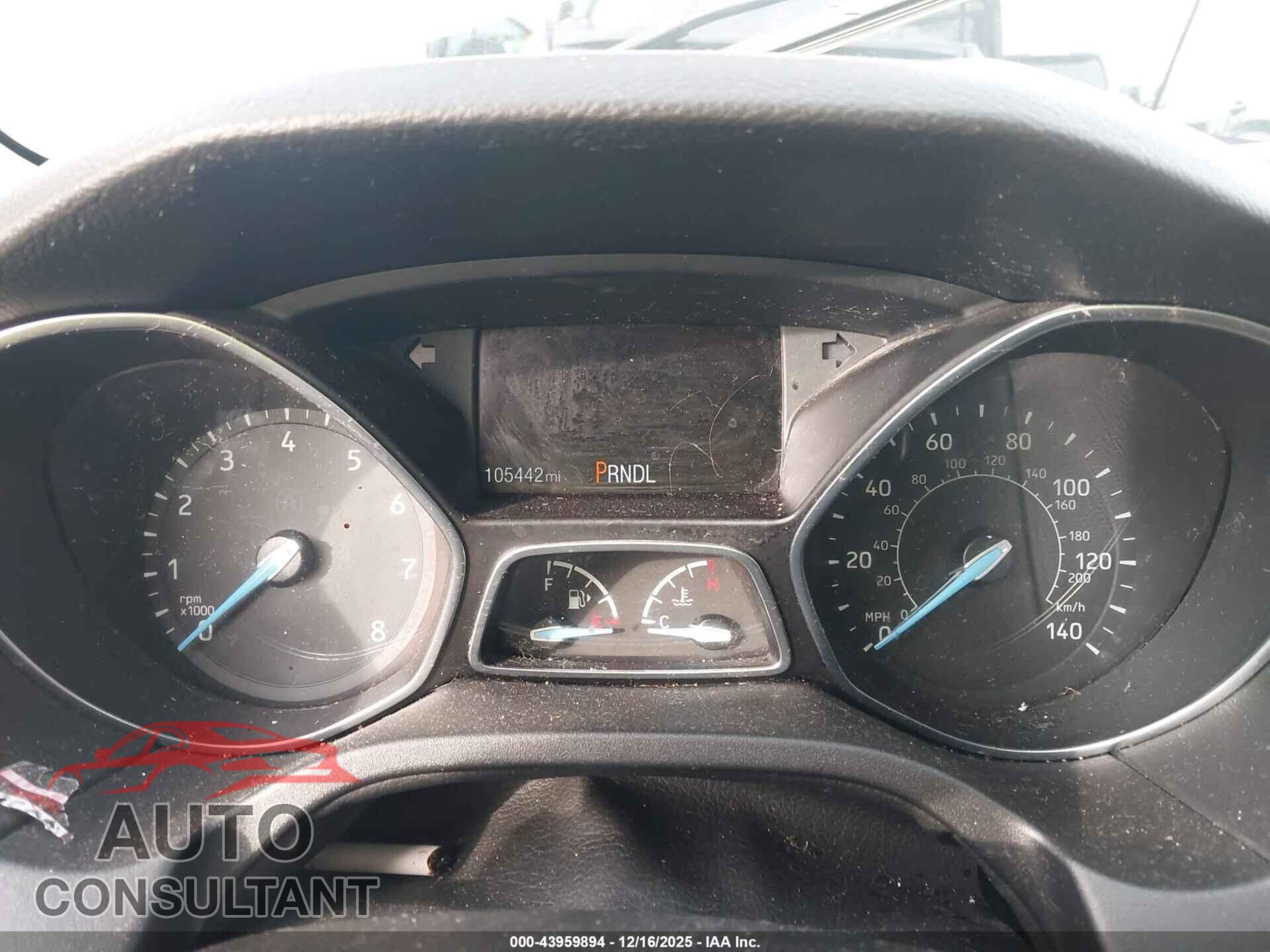 FORD FOCUS 2017 - 1FADP3E28HL301933