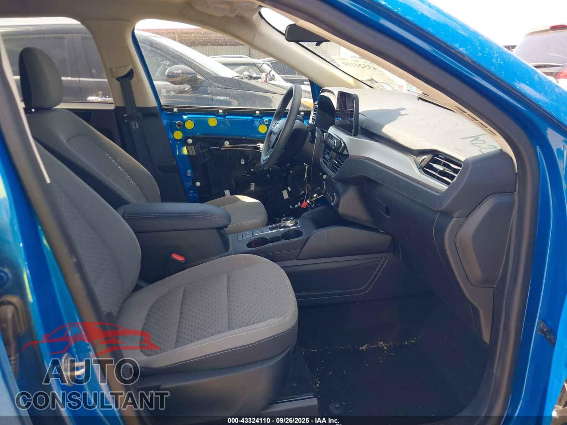 FORD ESCAPE 2020 - 1FMCU0G64LUA23513