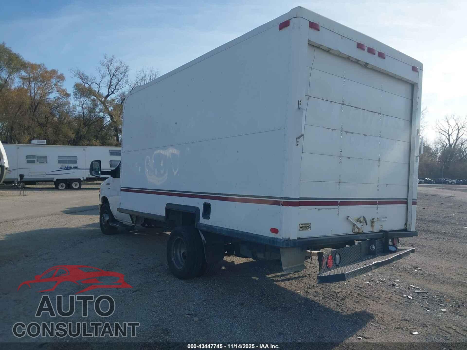 FORD E-450 CUTAWAY 2011 - 1FDXE4FL0BDA30115
