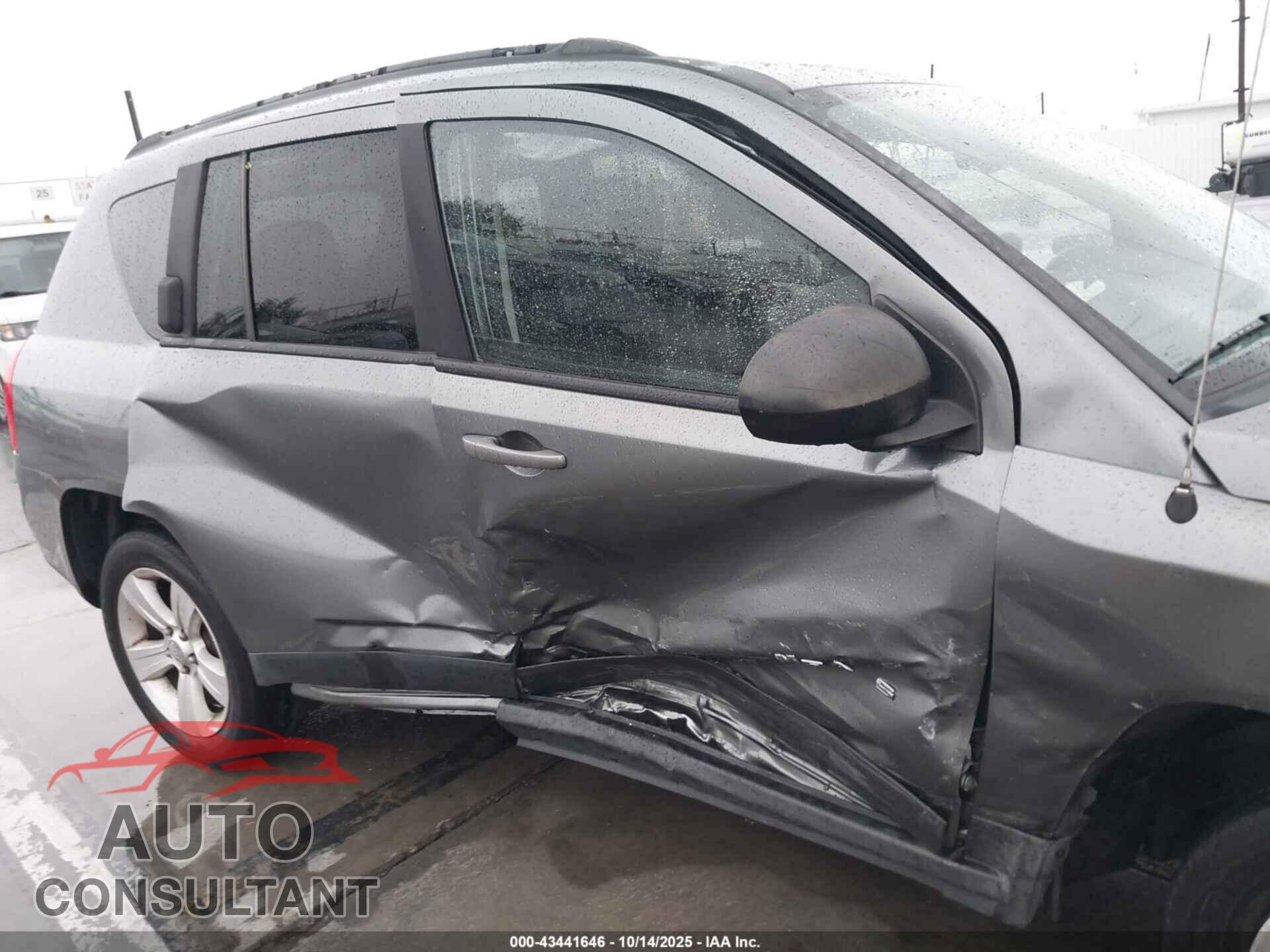 JEEP COMPASS 2012 - 1C4NJCBA4CD652370