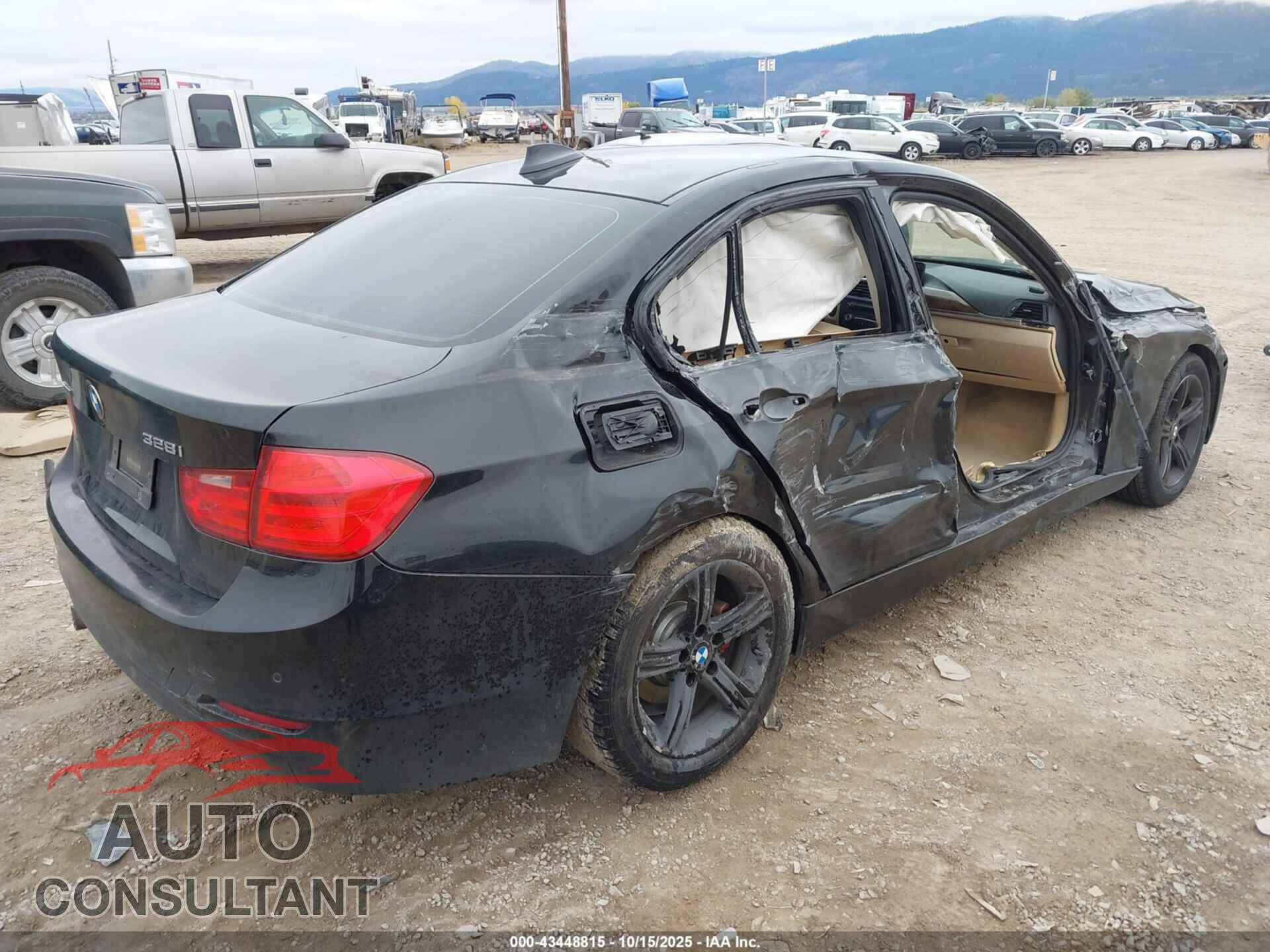BMW 328I 2013 - WBA3B5G53DNS04481