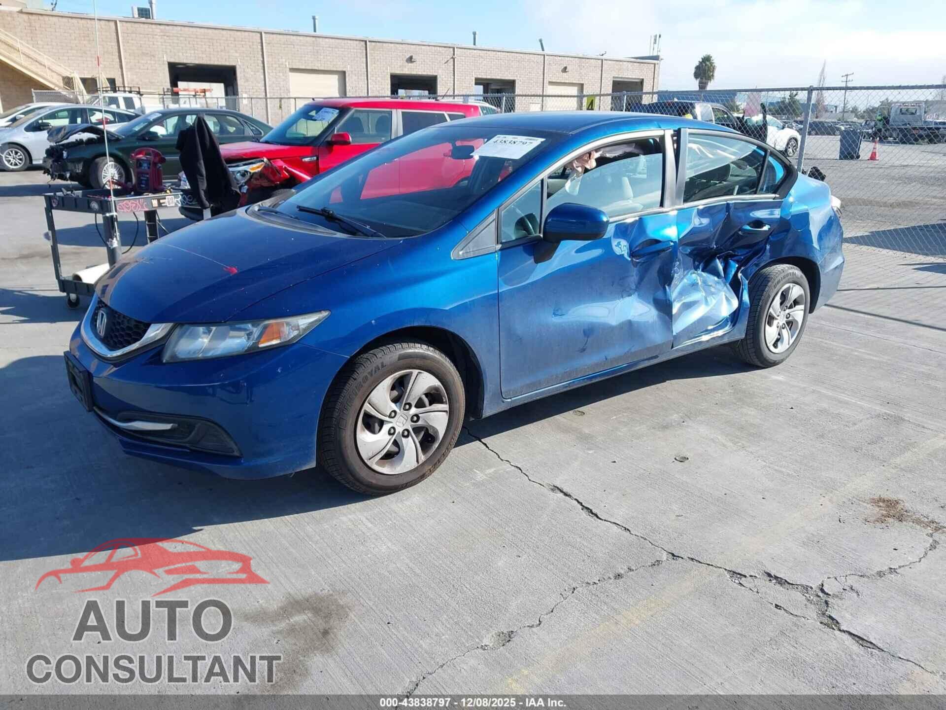 HONDA CIVIC 2015 - 2HGFB2F58FH560079