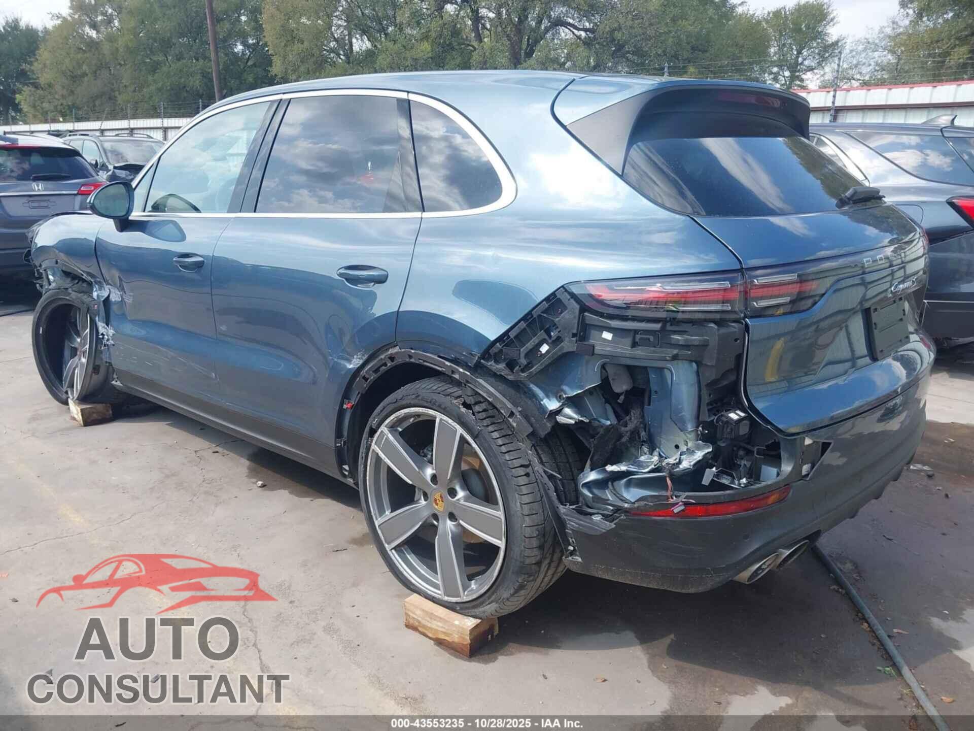 PORSCHE CAYENNE 2019 - WP1AB2AY0KDA65228