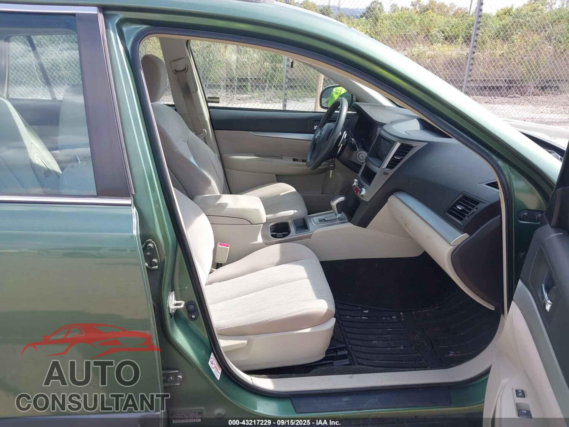 SUBARU OUTBACK 2014 - 4S4BRBAC4E3223789