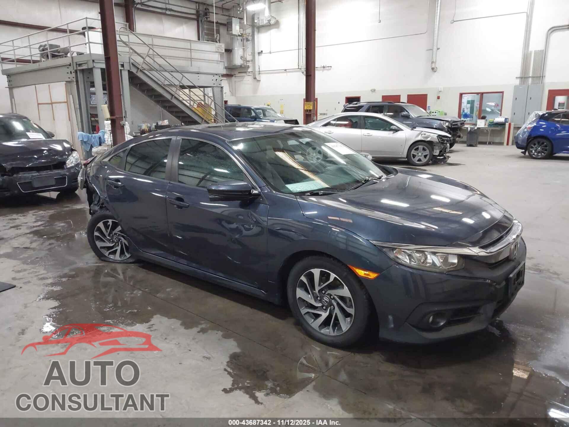 HONDA CIVIC 2018 - 2HGFC2F7XJH511358