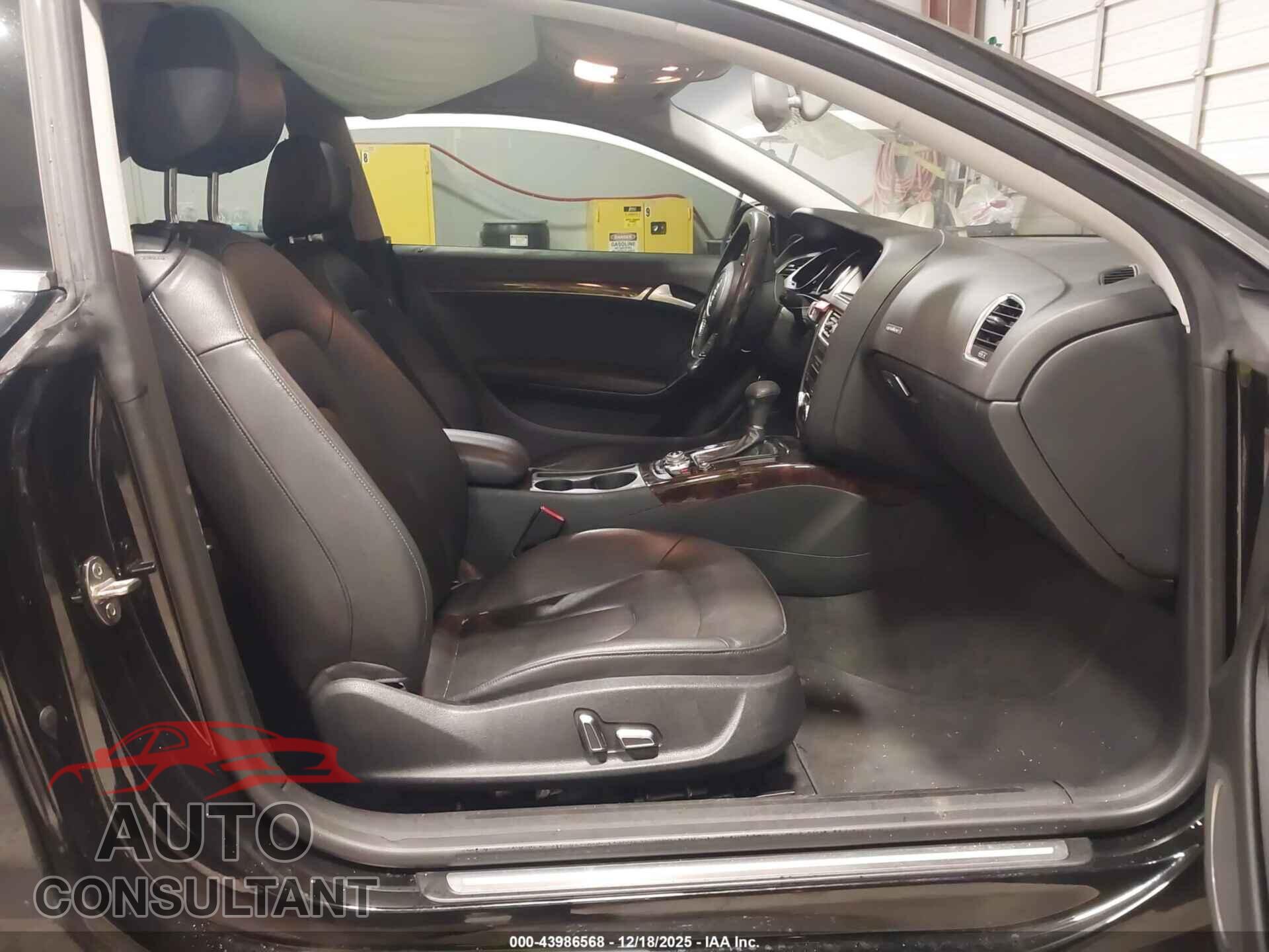 AUDI A5 2013 - WAULFAFR5DA076804