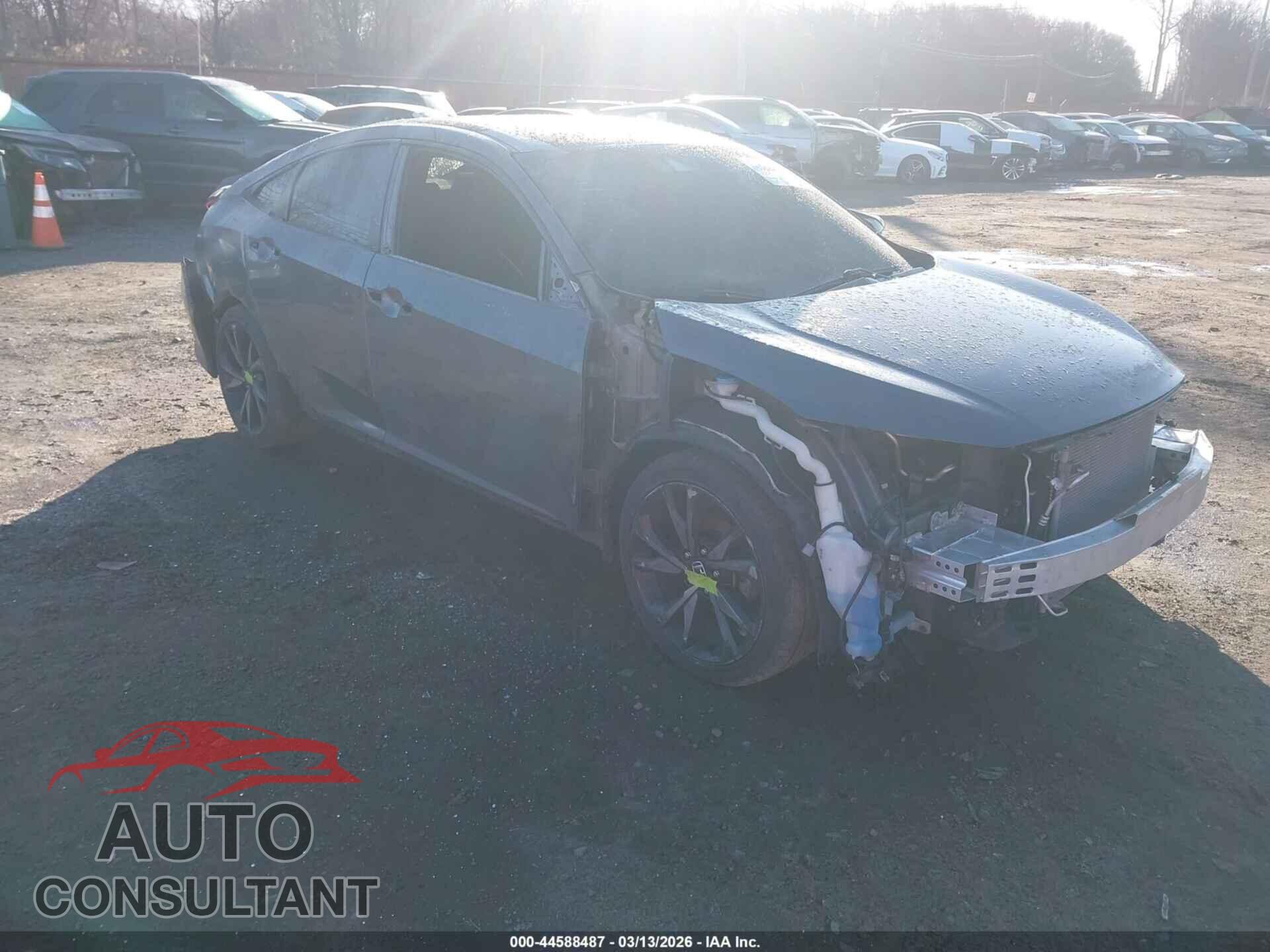 HONDA CIVIC 2019 - 2HGFC2F89KH565955