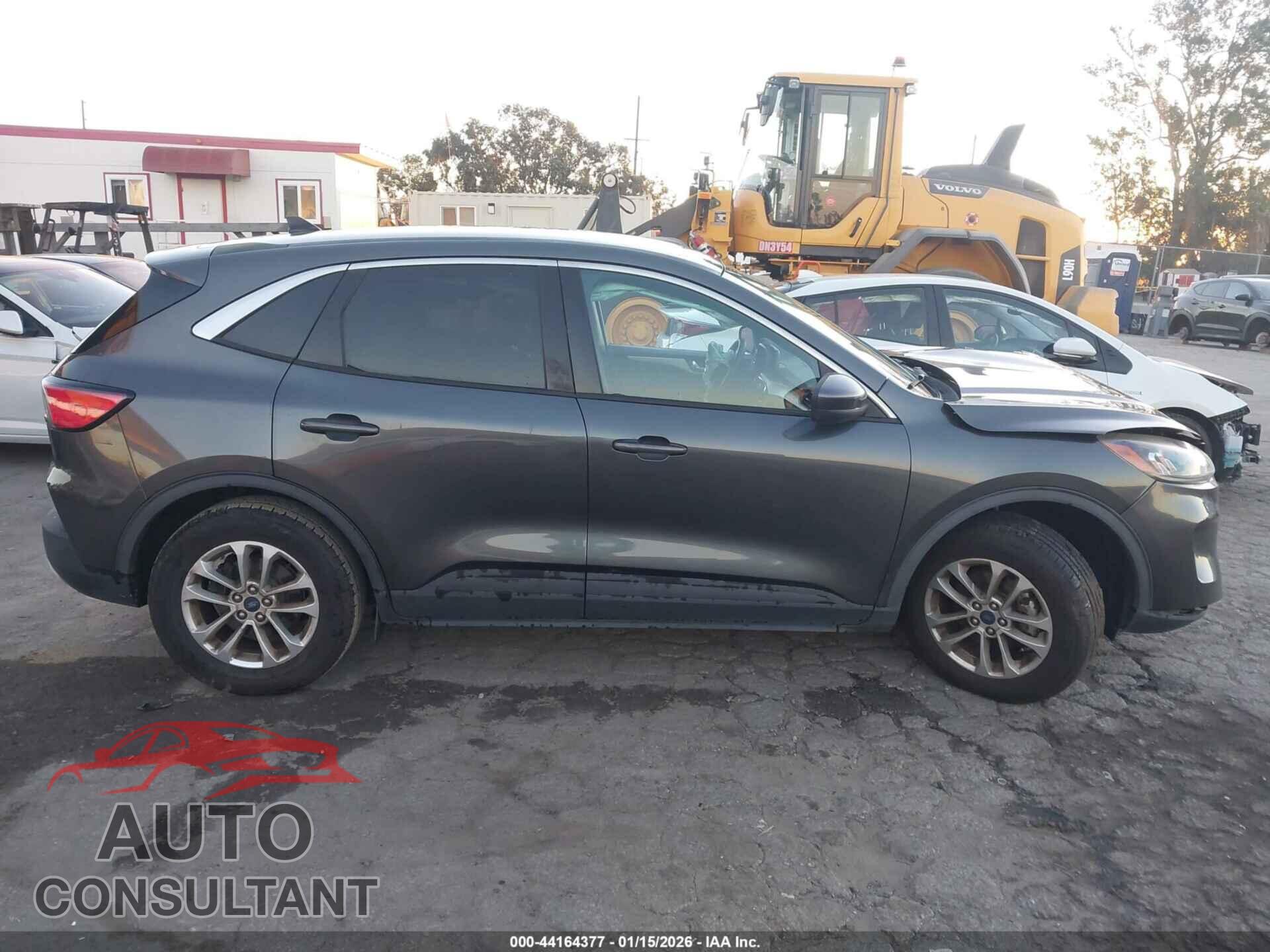 FORD ESCAPE 2020 - 1FMCU0G68LUA35325