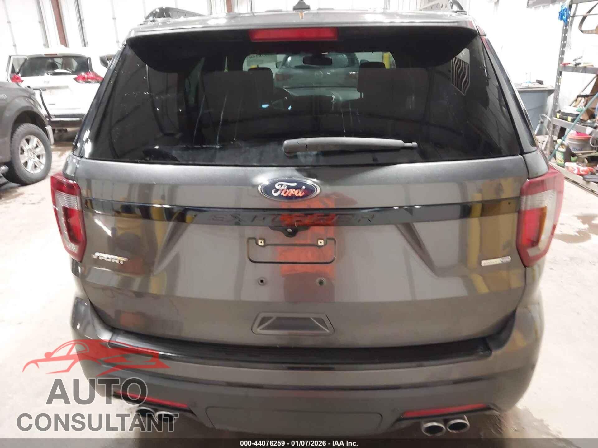 FORD EXPLORER 2018 - 1FM5K8GT5JGB37499