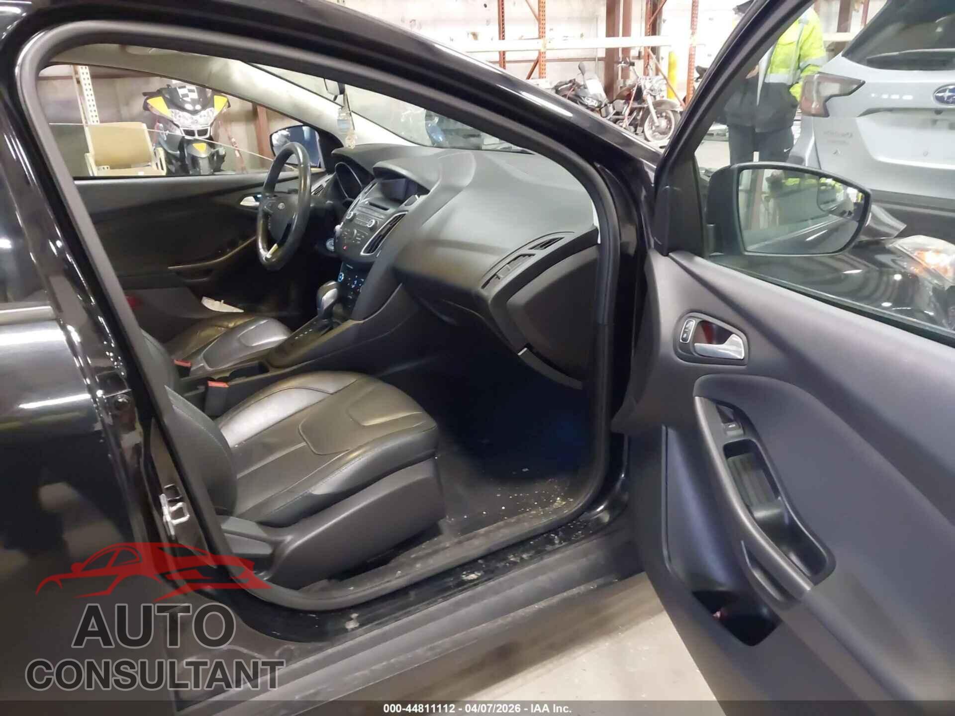 FORD FOCUS 2016 - 1FADP3F27GL212125