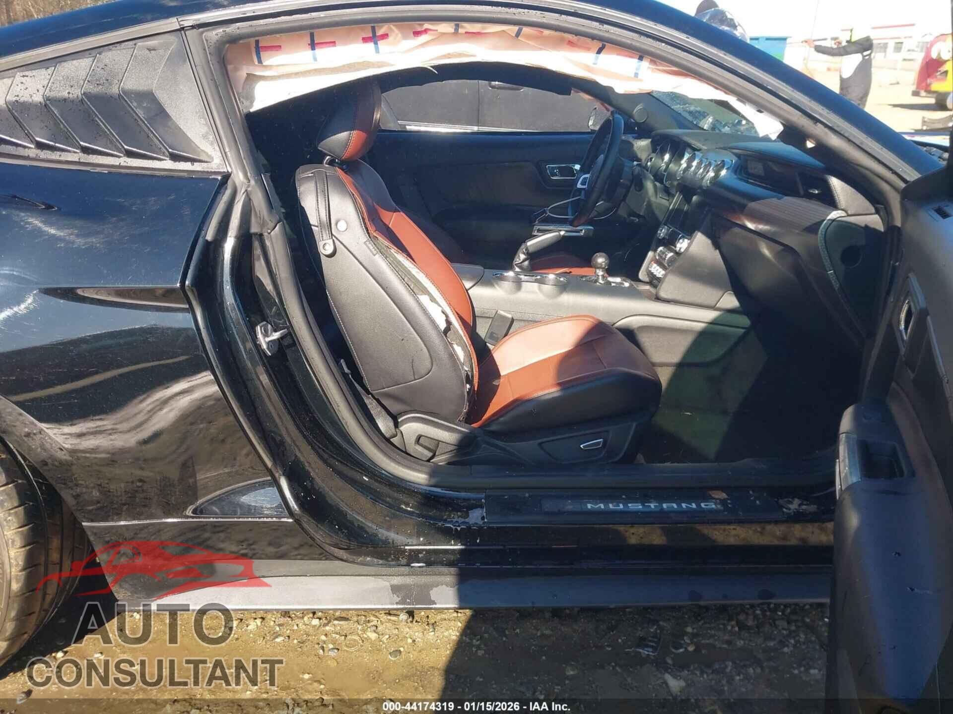 FORD MUSTANG 2017 - 1FA6P8CF2H5212603