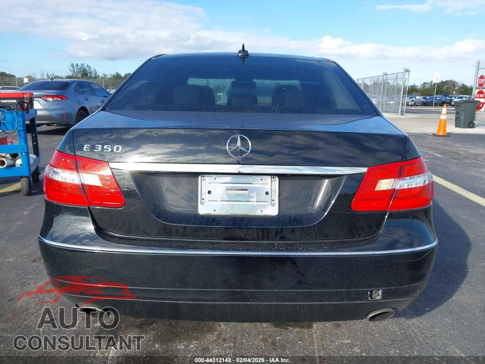 MERCEDES-BENZ E 350 2012 - WDDHF5KB8CA610312