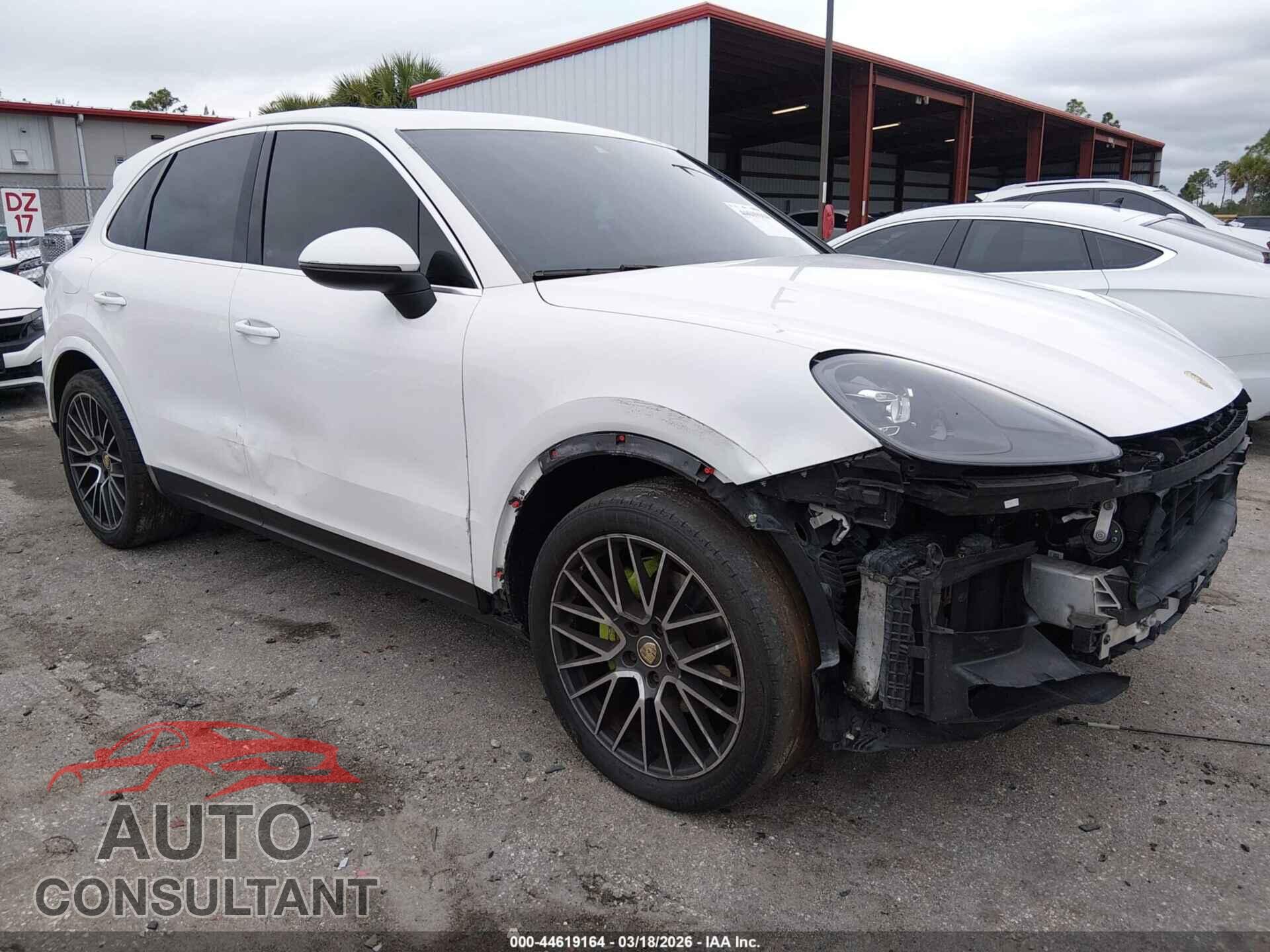 PORSCHE CAYENNE 2019 - WP1AA2AY0KDA11642