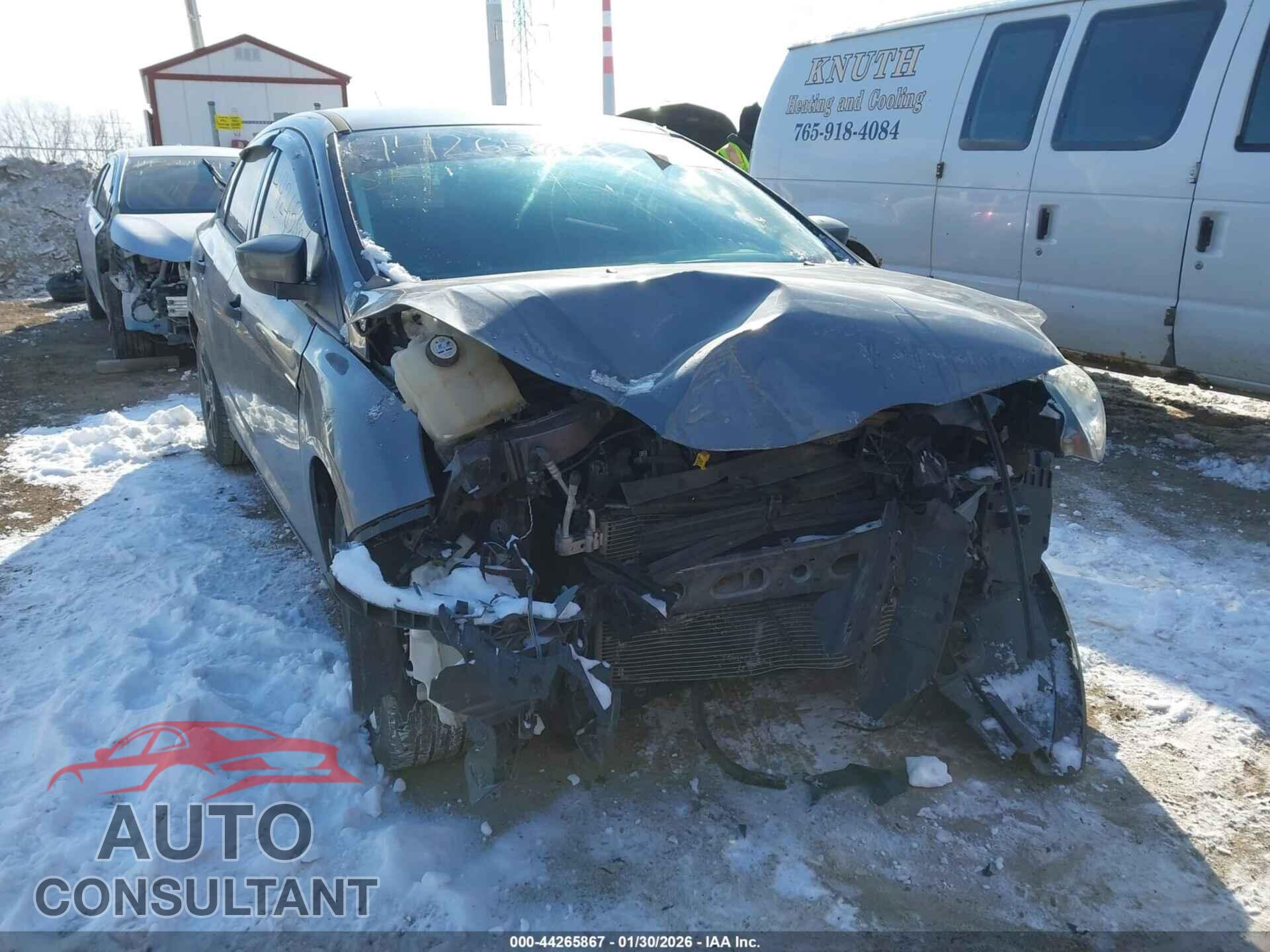 FORD FOCUS 2013 - 1FADP3E28DL144060