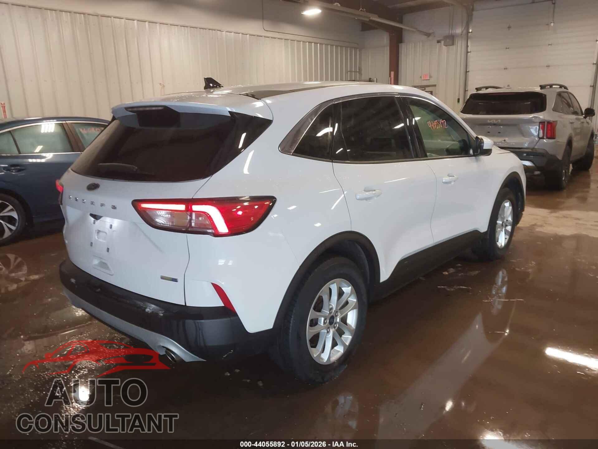 FORD ESCAPE 2020 - 1FMCU9G64LUA71730