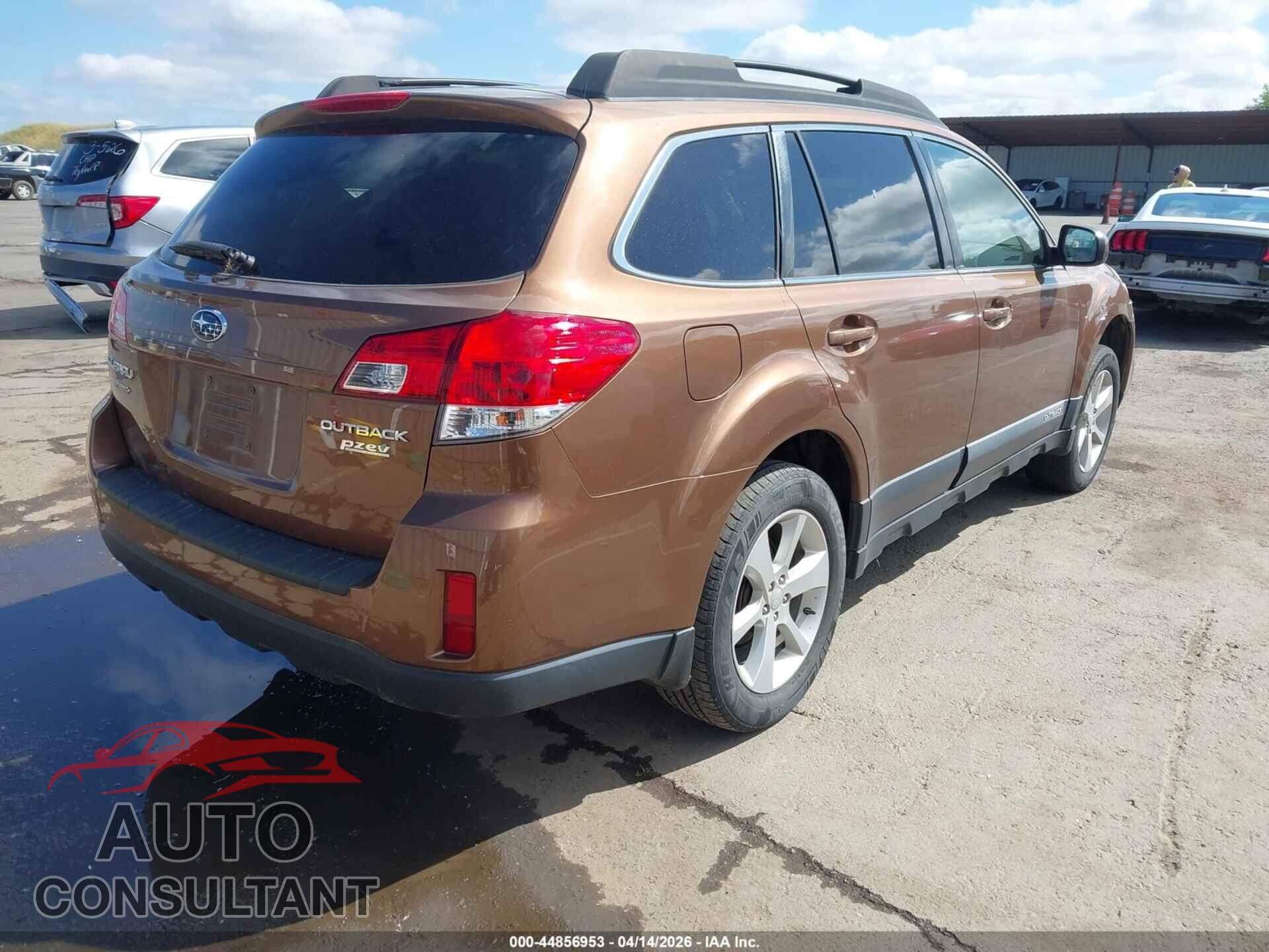 SUBARU OUTBACK 2013 - 4S4BRBCC9D3269761
